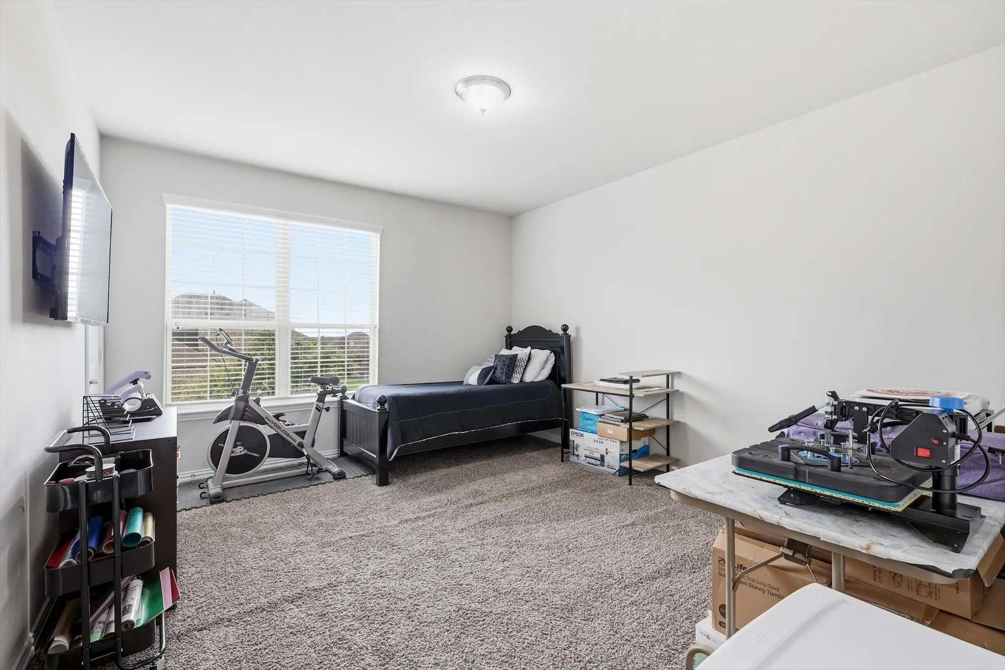 Single Family Residence For Sale in Ellis County , 3033 Charing Cross Road, Midlothian, Texas 76065, 5 Bedroom, 4 Bathroom, 3 Garage spaces, 3,427 Sqft, built in 2017, mls#21330628, Real Estate Agent in Midlothian, Homes For Sale in Ellis county, Homes For Sale in Midlothian, Realtor in Midlothian Texas, Real Estate Brokerage Independent Realty Texas, Luminita Cordes Realtor