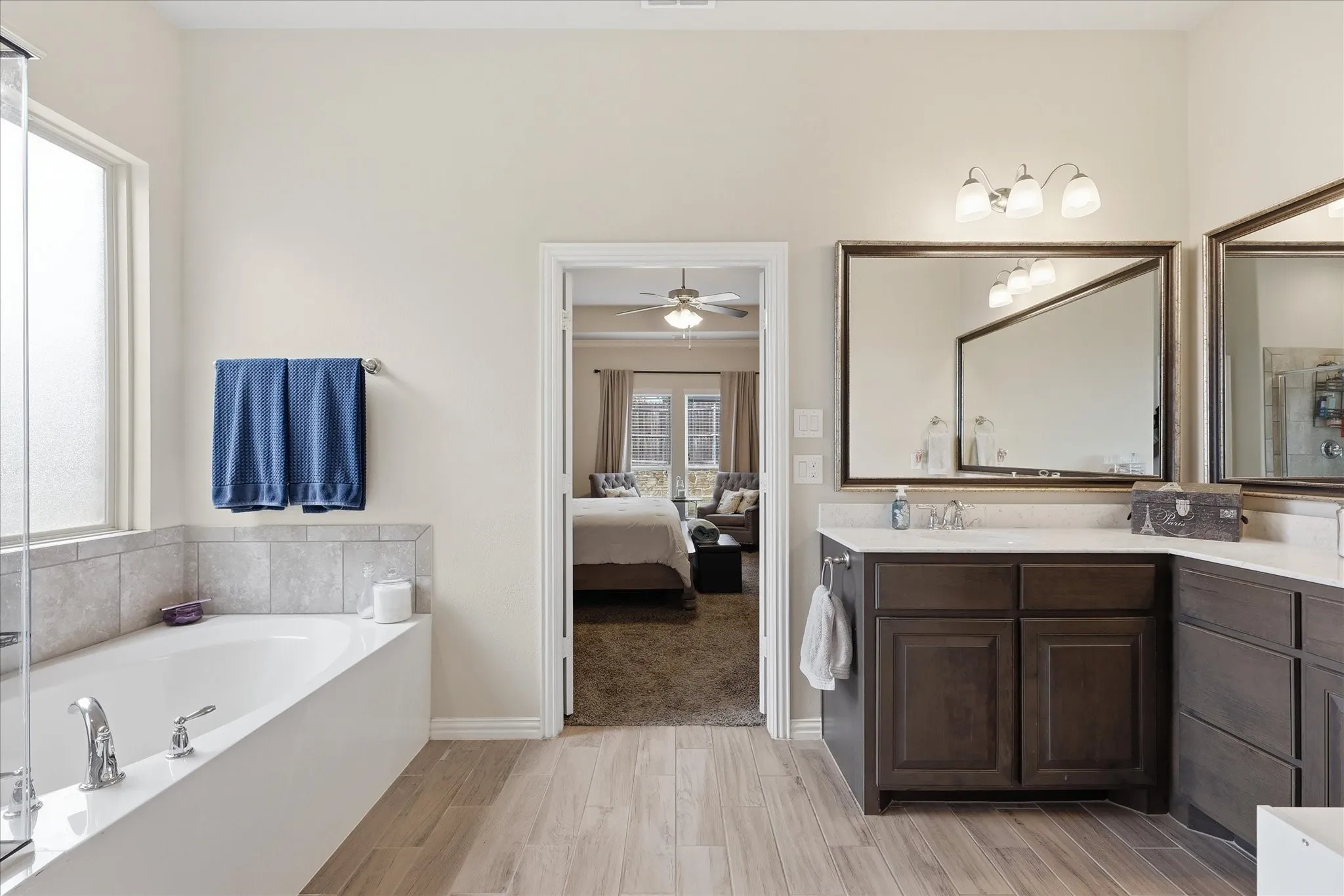 Single Family Residence For Sale in Ellis County , 3033 Charing Cross Road, Midlothian, Texas 76065, 5 Bedroom, 4 Bathroom, 3 Garage spaces, 3,427 Sqft, built in 2017, mls#21330628, Real Estate Agent in Midlothian, Homes For Sale in Ellis county, Homes For Sale in Midlothian, Realtor in Midlothian Texas, Real Estate Brokerage Independent Realty Texas, Luminita Cordes Realtor