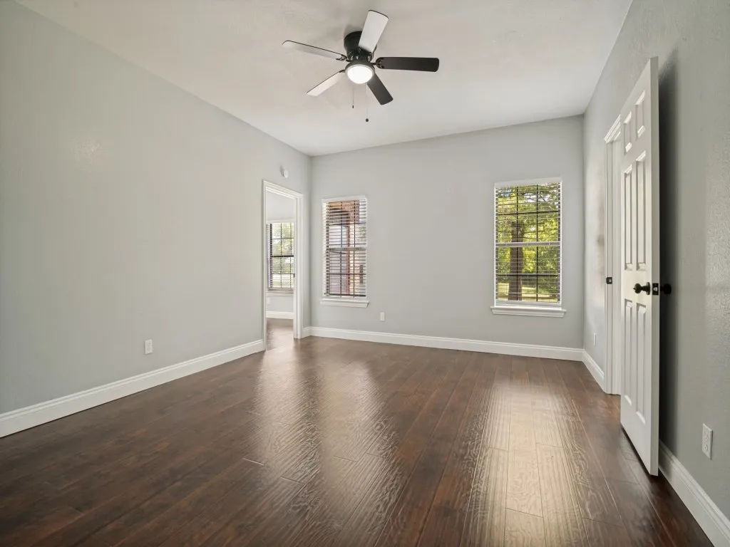 Single Family Residence For Sale in Van Zandt County , 11578 US Highway 80, Fruitvale, Texas 75127, 3 Bedroom, 2 Bathroom, 5 Garage spaces, 2,398 Sqft, built in 1996, mls#21329474, Real Estate Agent in Fruitvale, Homes For Sale in Van Zandt county, Homes For Sale in Fruitvale, Realtor in Fruitvale Texas, Real Estate Brokerage Independent Realty Texas, Luminita Cordes Realtor