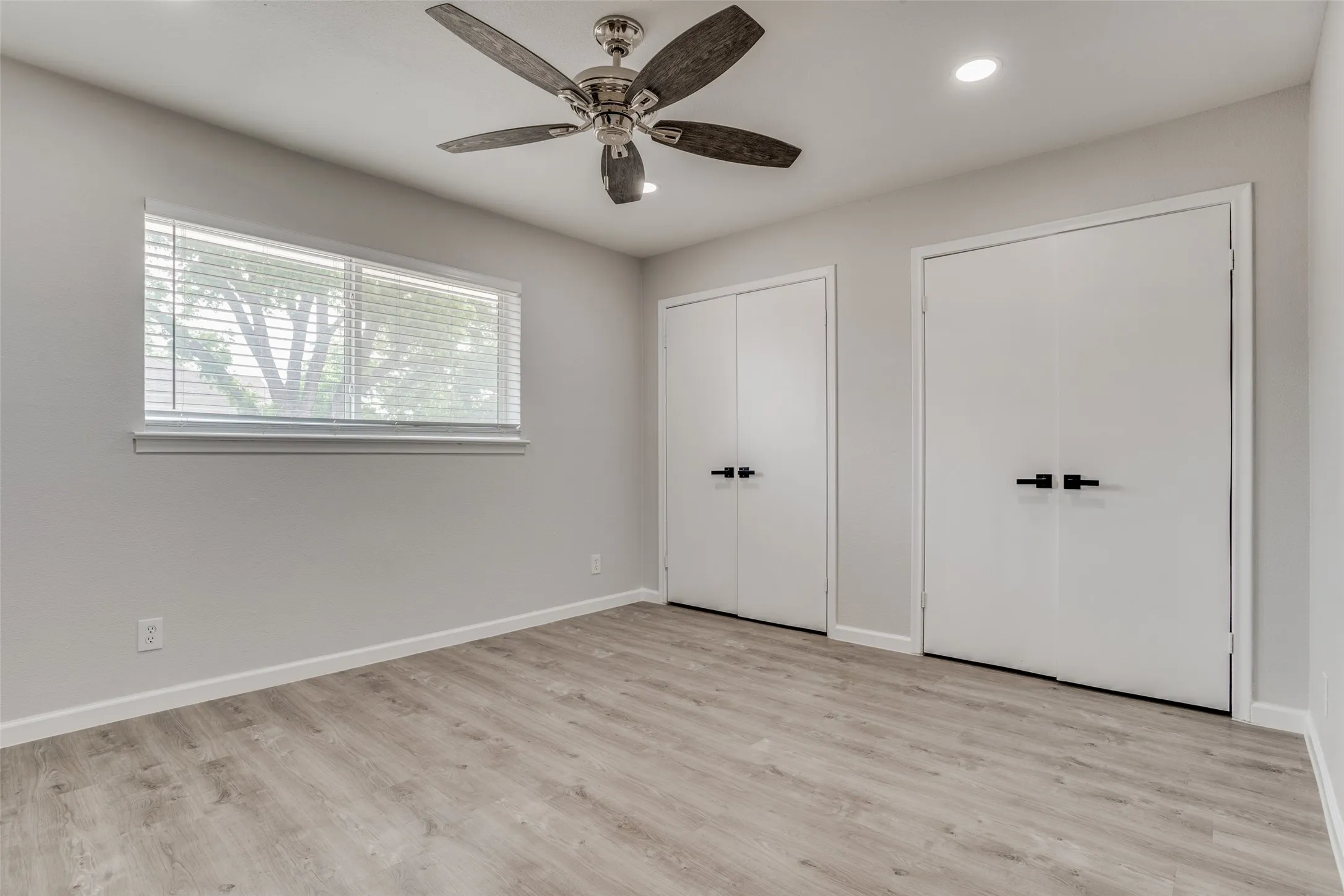 Apartment For Rent in Dallas County , 5444 Gaston Avenue 203, Dallas, Texas 75214, 1 Bedroom, 1 Bathroom, Garage spaces, 650 Sqft, built in 1961, Price $1,295, mls#21332058, Real Estate Agent in Dallas, Homes For Rent in Dallas county, Homes For Rent in Dallas, Realtor in Dallas Texas, Real Estate Brokerage Independent Realty Texas, Luminita Cordes Realtor