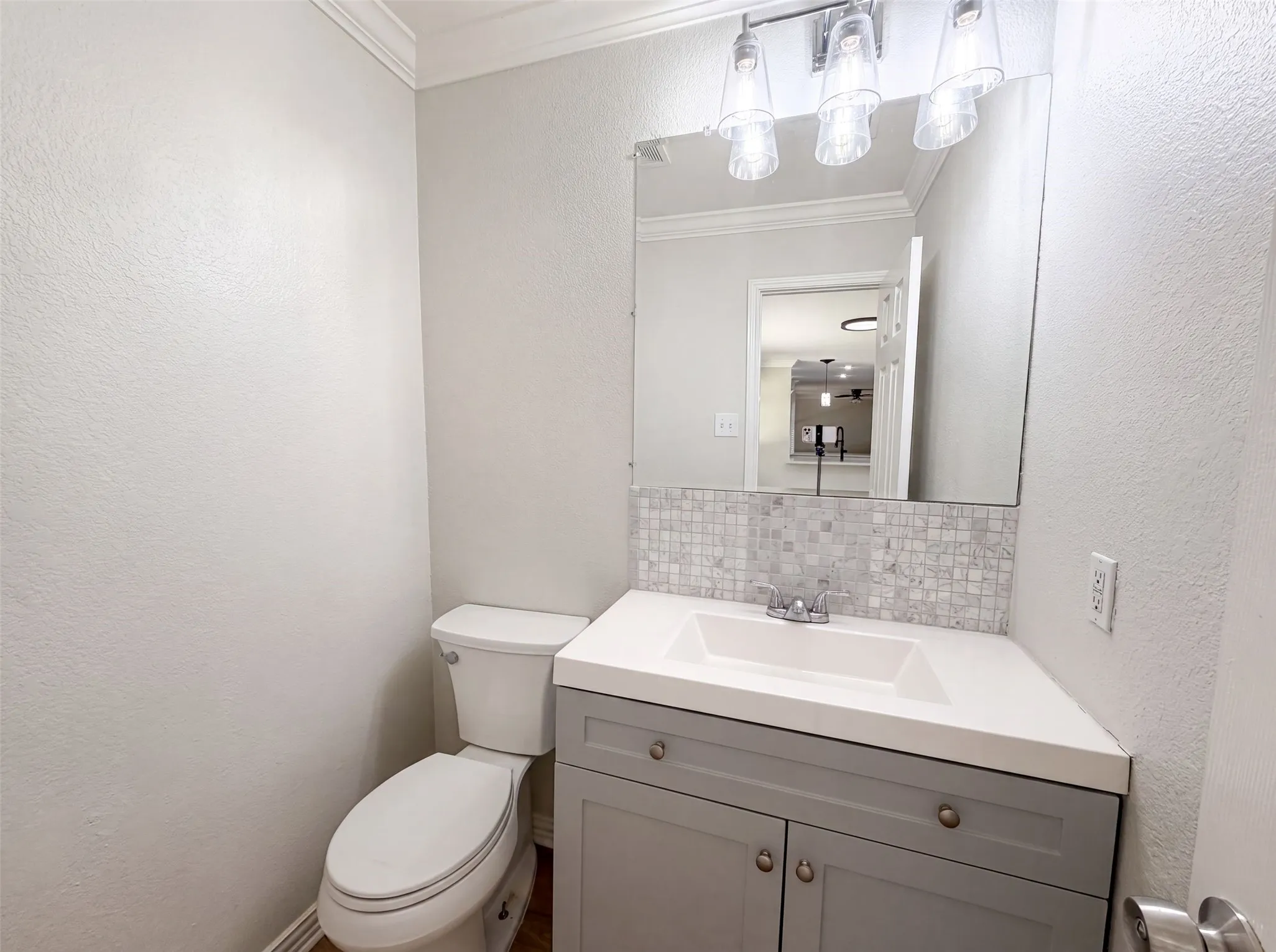 Single Family Residence For Sale in Tarrant County , 6878 Genevieve Drive, Fort Worth, Texas 76137, 4 Bedroom, 3 Bathroom, 2 Garage spaces, 3,015 Sqft, built in 2000, mls#21332074, Real Estate Agent in Fort Worth, Homes For Sale in Tarrant county, Homes For Sale in Fort Worth, Realtor in Fort Worth Texas, Real Estate Brokerage Independent Realty Texas, Luminita Cordes Realtor