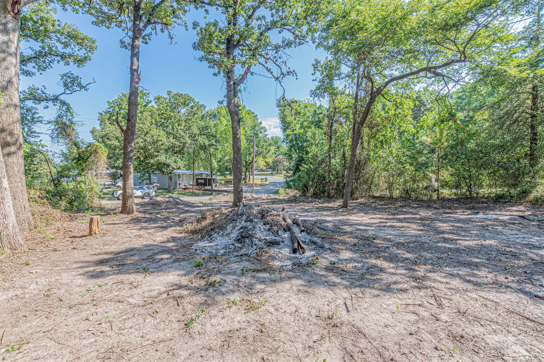 Unimproved Land For Sale in Henderson County , Lot 79 Whispering Oaks, Payne Springs, Texas 75156, 0, 0, Garage spaces, 0 Sqft, built in 0, mls#21332103, Real Estate Agent in Payne Springs, Homes For Sale in Henderson county, Homes For Sale in Payne Springs, Realtor in Payne Springs Texas, Real Estate Brokerage Independent Realty Texas, Luminita Cordes Realtor