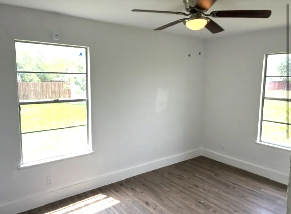 Single Family Residence For Rent in Hunt County , 2980 State Highway 69 S, Greenville, Texas 75402, 3 Bedroom, 2 Bathroom, Garage spaces, 1,176 Sqft, built in 1986, mls#21332113, Real Estate Agent in Greenville, Homes For Rent in Hunt county, Homes For Rent in Greenville, Realtor in Greenville Texas, Real Estate Brokerage Independent Realty Texas, Luminita Cordes Realtor