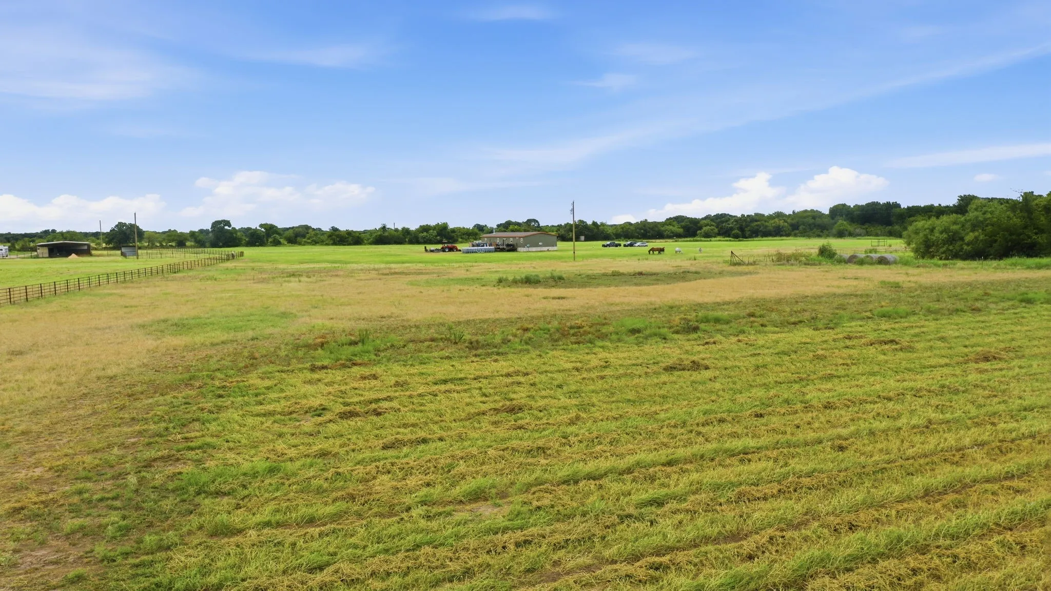 Farm For Sale in Erath County , 660 County Road 127, Stephenville, Texas 76401, 4 Bedroom, 2 Bathroom, Garage spaces, 2,560 Sqft, built in 2022, Price $849,000, mls#21332096, Real Estate Agent in Stephenville, Homes For Sale in Erath county, Homes For Sale in Stephenville, Realtor in Stephenville Texas, Real Estate Brokerage Independent Realty Texas, Luminita Cordes Realtor