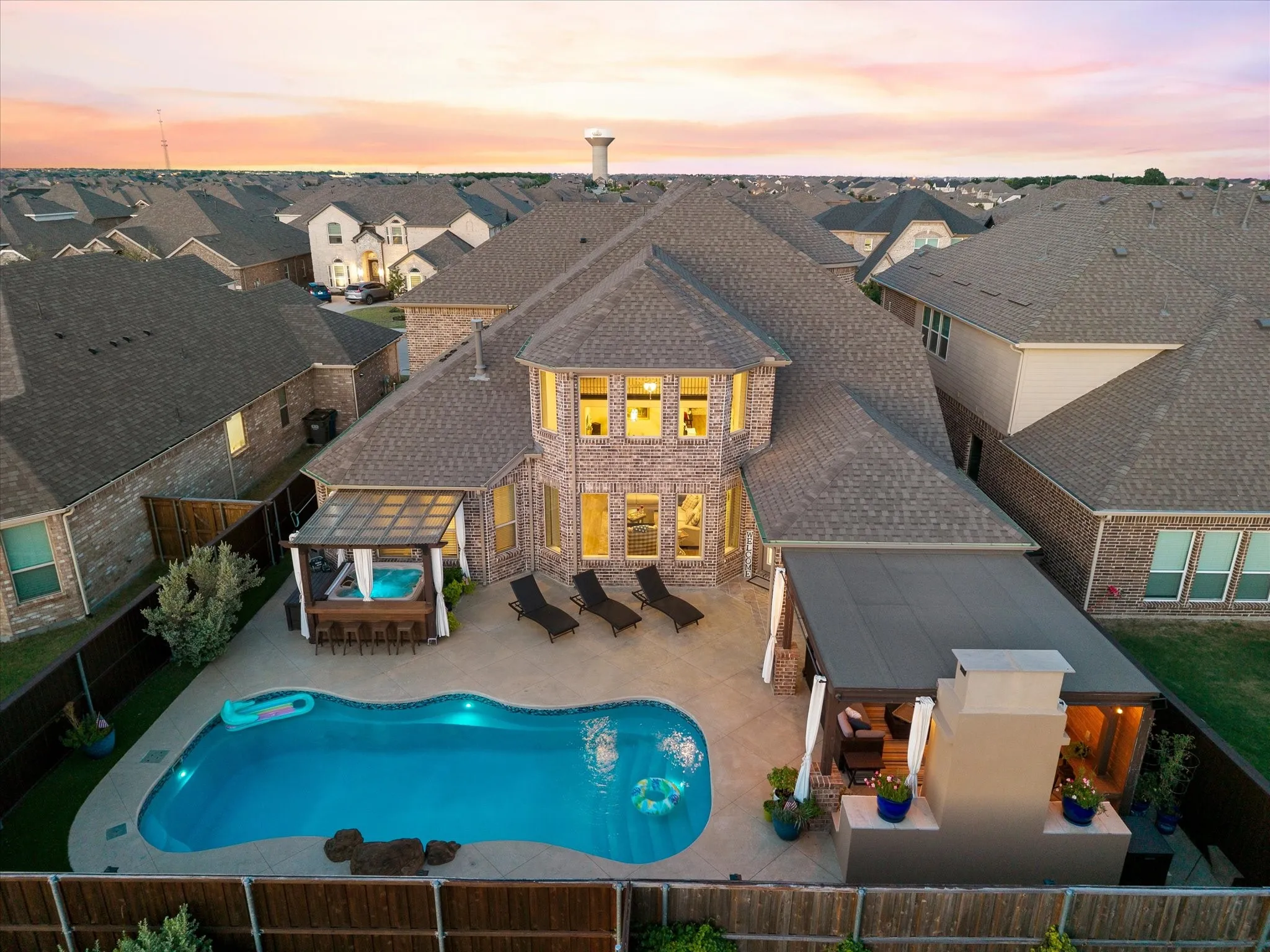 Single Family Residence For Sale in Collin County , 3121 Ivywood Place, Celina, Texas 75009, 4 Bedroom, 4 Bathroom, 3 Garage spaces, 3,627 Sqft, built in 2019, mls#21331492, Real Estate Agent in Celina, Homes For Sale in Collin county, Homes For Sale in Celina, Realtor in Celina Texas, Real Estate Brokerage Independent Realty Texas, Luminita Cordes Realtor