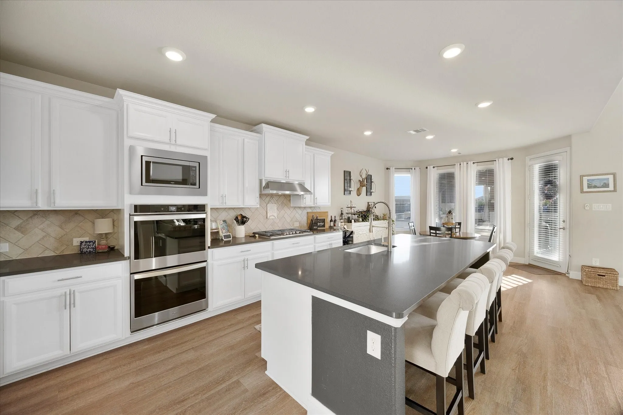 Single Family Residence For Sale in Collin County , 3121 Ivywood Place, Celina, Texas 75009, 4 Bedroom, 4 Bathroom, 3 Garage spaces, 3,627 Sqft, built in 2019, mls#21331492, Real Estate Agent in Celina, Homes For Sale in Collin county, Homes For Sale in Celina, Realtor in Celina Texas, Real Estate Brokerage Independent Realty Texas, Luminita Cordes Realtor