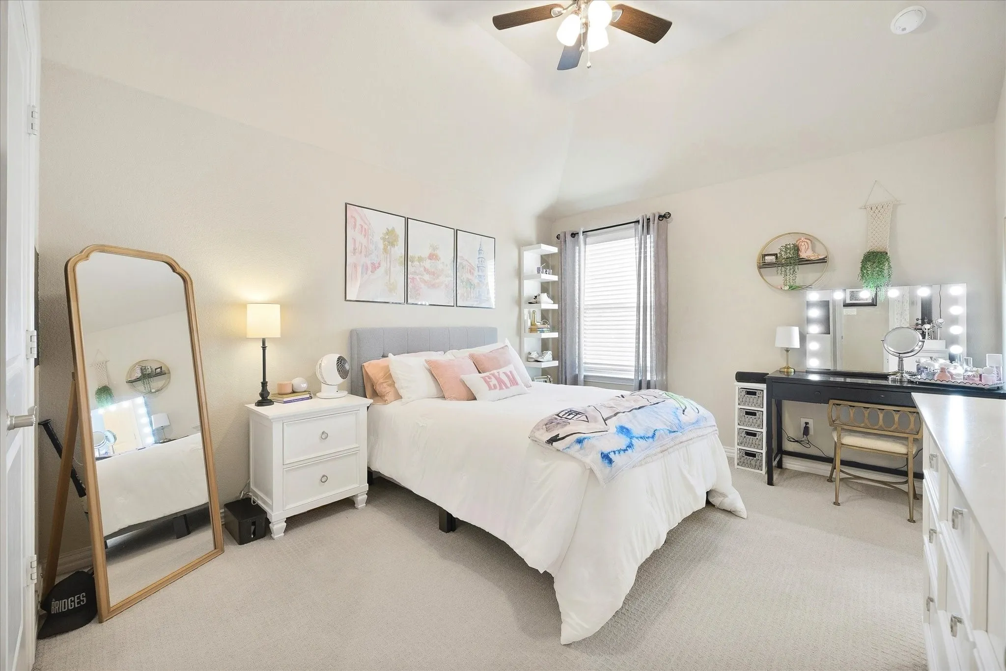 Single Family Residence For Sale in Collin County , 3121 Ivywood Place, Celina, Texas 75009, 4 Bedroom, 4 Bathroom, 3 Garage spaces, 3,627 Sqft, built in 2019, mls#21331492, Real Estate Agent in Celina, Homes For Sale in Collin county, Homes For Sale in Celina, Realtor in Celina Texas, Real Estate Brokerage Independent Realty Texas, Luminita Cordes Realtor