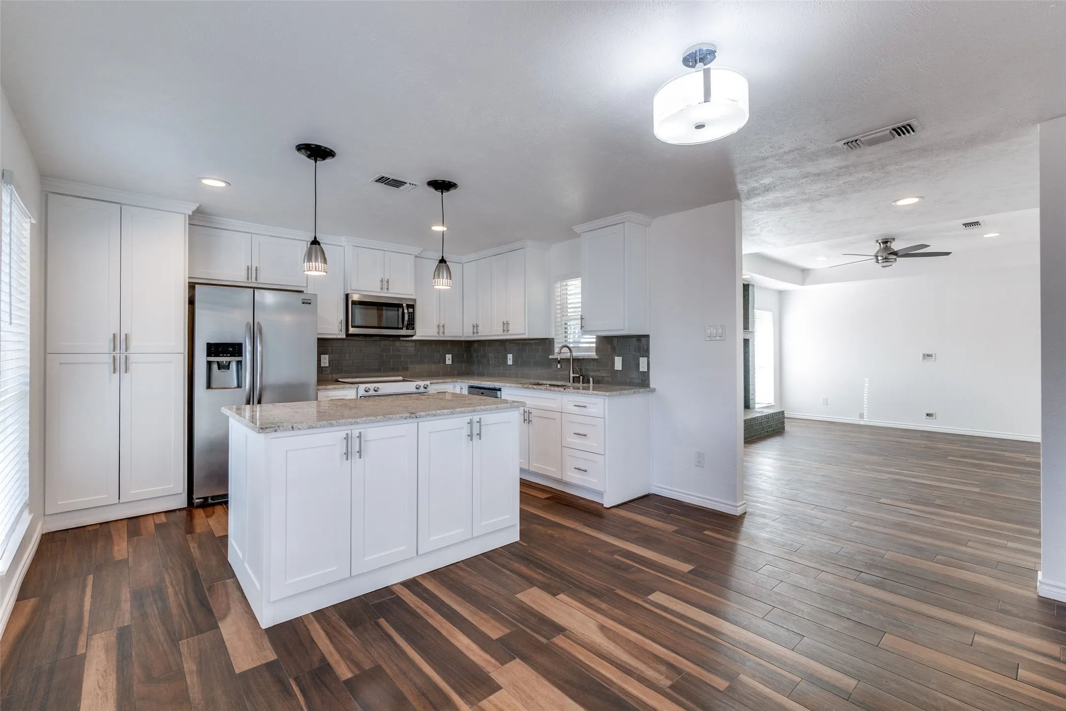 Unfurnished perspective of kitchen