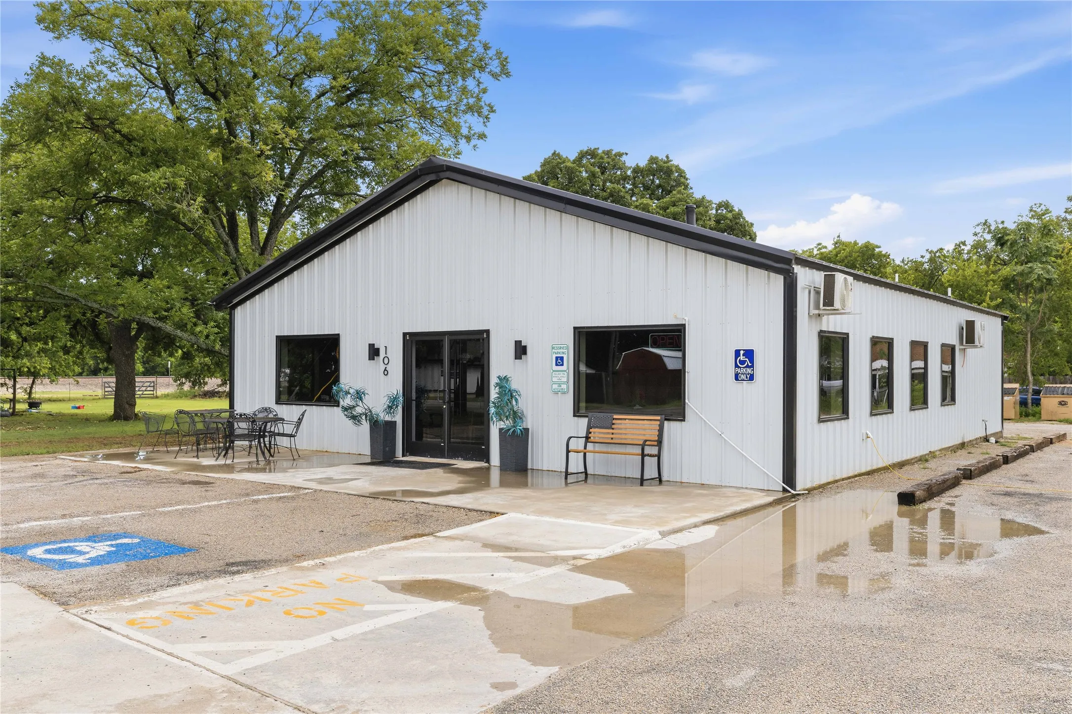 Business For Sale in Brown County , 106 N 1st Street, Bangs, Texas 76823, 0, 0, Garage spaces, 0 Sqft, built in 2025, Price $500,000, mls#21332126, Real Estate Agent in Bangs, Homes For Sale in Brown county, Homes For Sale in Bangs, Realtor in Bangs Texas, Real Estate Brokerage Independent Realty Texas, Luminita Cordes Realtor