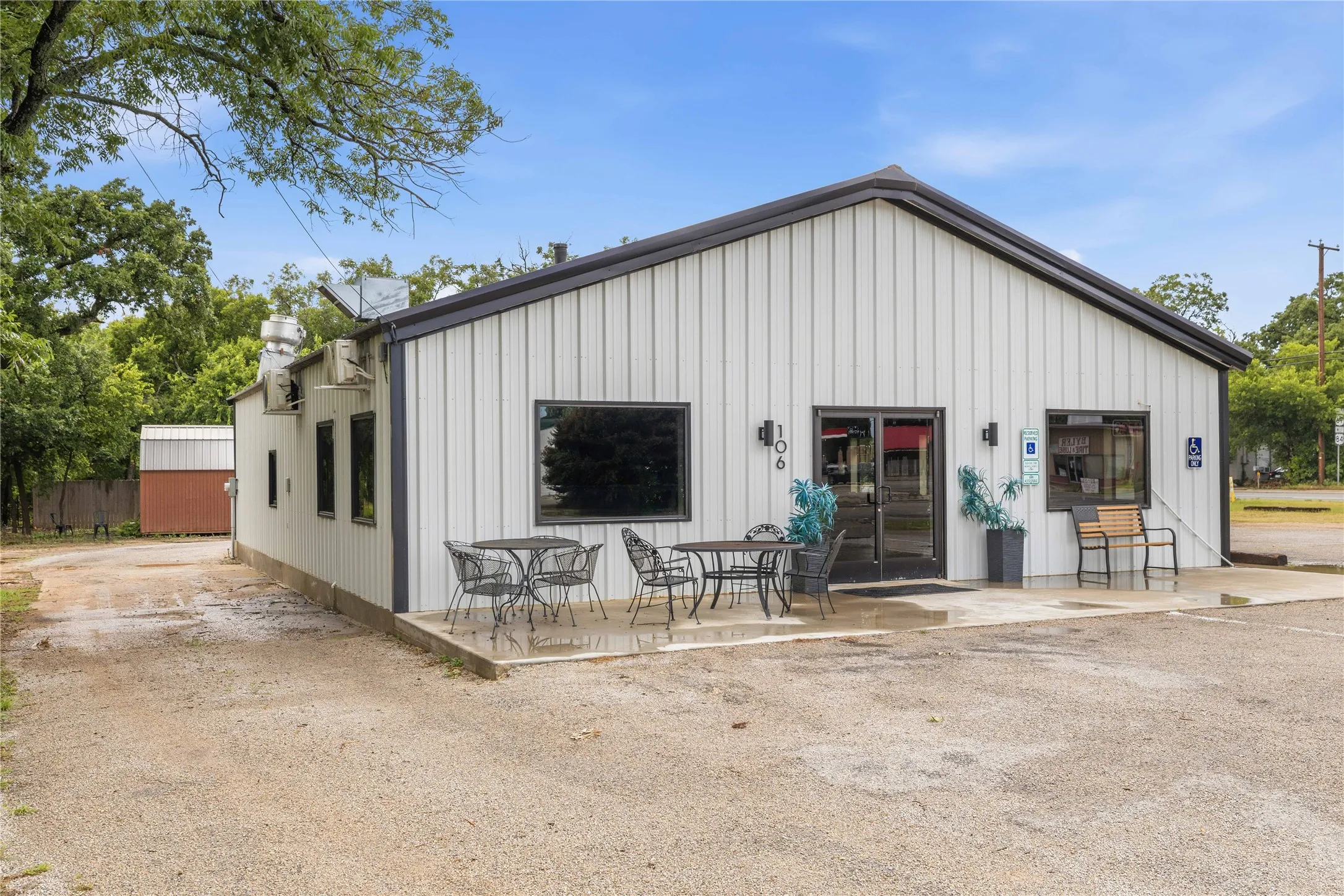 Business For Sale in Brown County , 106 N 1st Street, Bangs, Texas 76823, 0, 0, Garage spaces, 0 Sqft, built in 2025, Price $500,000, mls#21332126, Real Estate Agent in Bangs, Homes For Sale in Brown county, Homes For Sale in Bangs, Realtor in Bangs Texas, Real Estate Brokerage Independent Realty Texas, Luminita Cordes Realtor