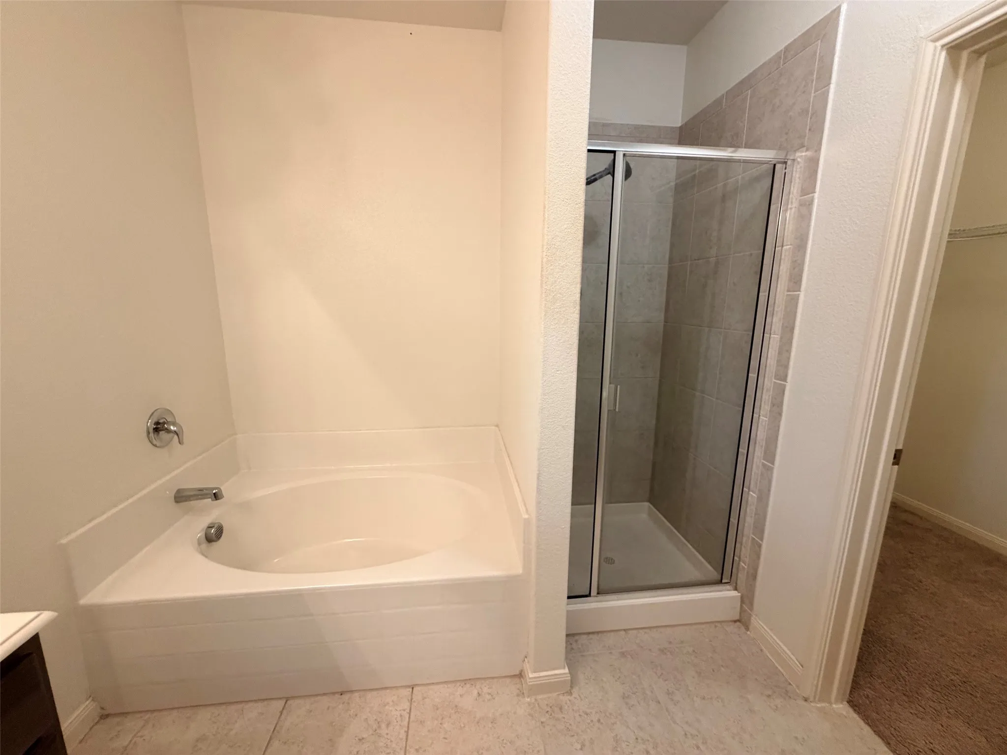 Single Family Residence For Sale in Collin County , 1617 Park Trails Boulevard, Princeton, Texas 75407, 3 Bedroom, 2 Bathroom, 2 Garage spaces, 1,619 Sqft, built in 2018, mls#21331329, Real Estate Agent in Princeton, Homes For Sale in Collin county, Homes For Sale in Princeton, Realtor in Princeton Texas, Real Estate Brokerage Independent Realty Texas, Luminita Cordes Realtor