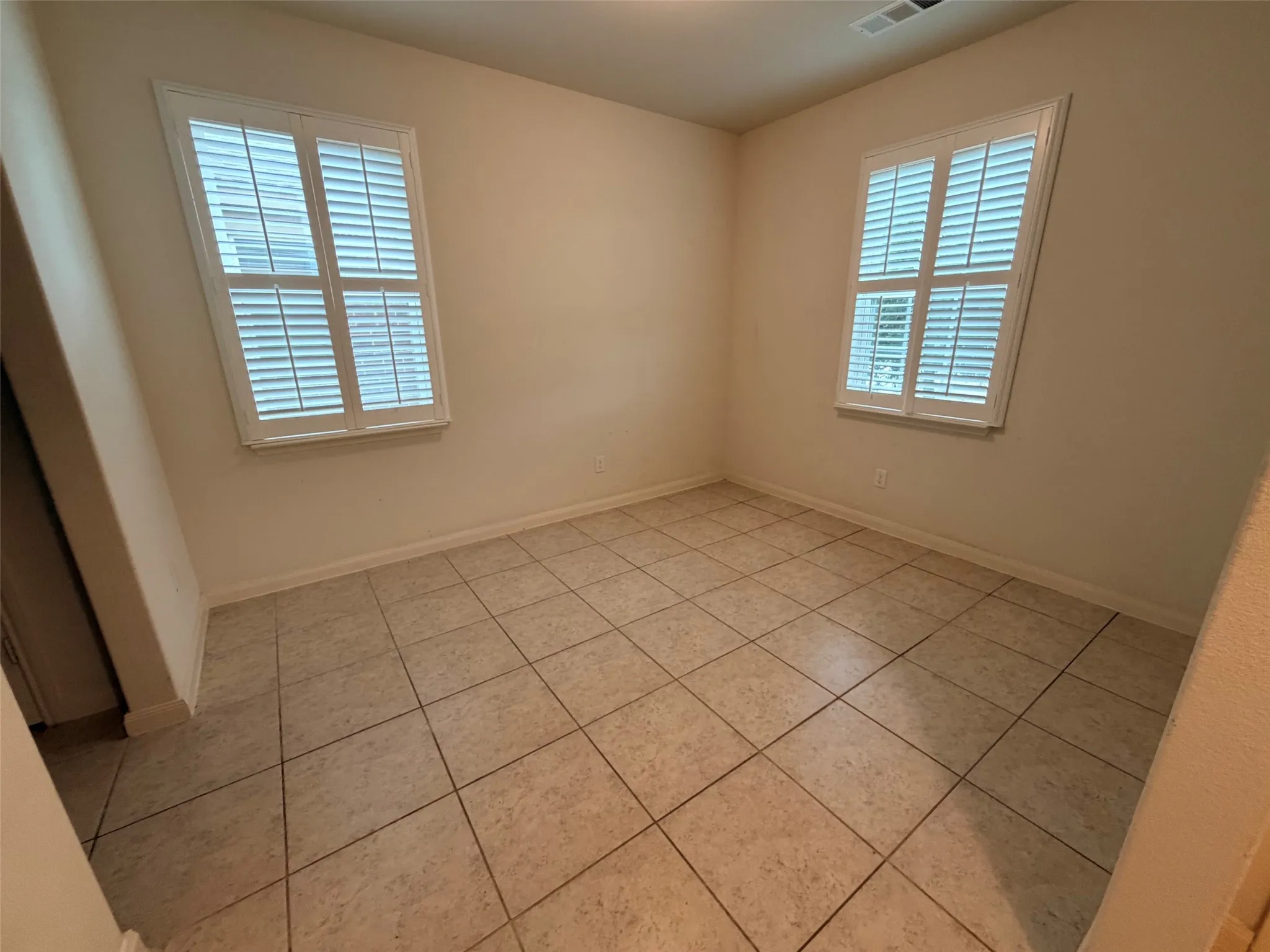 Single Family Residence For Sale in Collin County , 1617 Park Trails Boulevard, Princeton, Texas 75407, 3 Bedroom, 2 Bathroom, 2 Garage spaces, 1,619 Sqft, built in 2018, mls#21331329, Real Estate Agent in Princeton, Homes For Sale in Collin county, Homes For Sale in Princeton, Realtor in Princeton Texas, Real Estate Brokerage Independent Realty Texas, Luminita Cordes Realtor