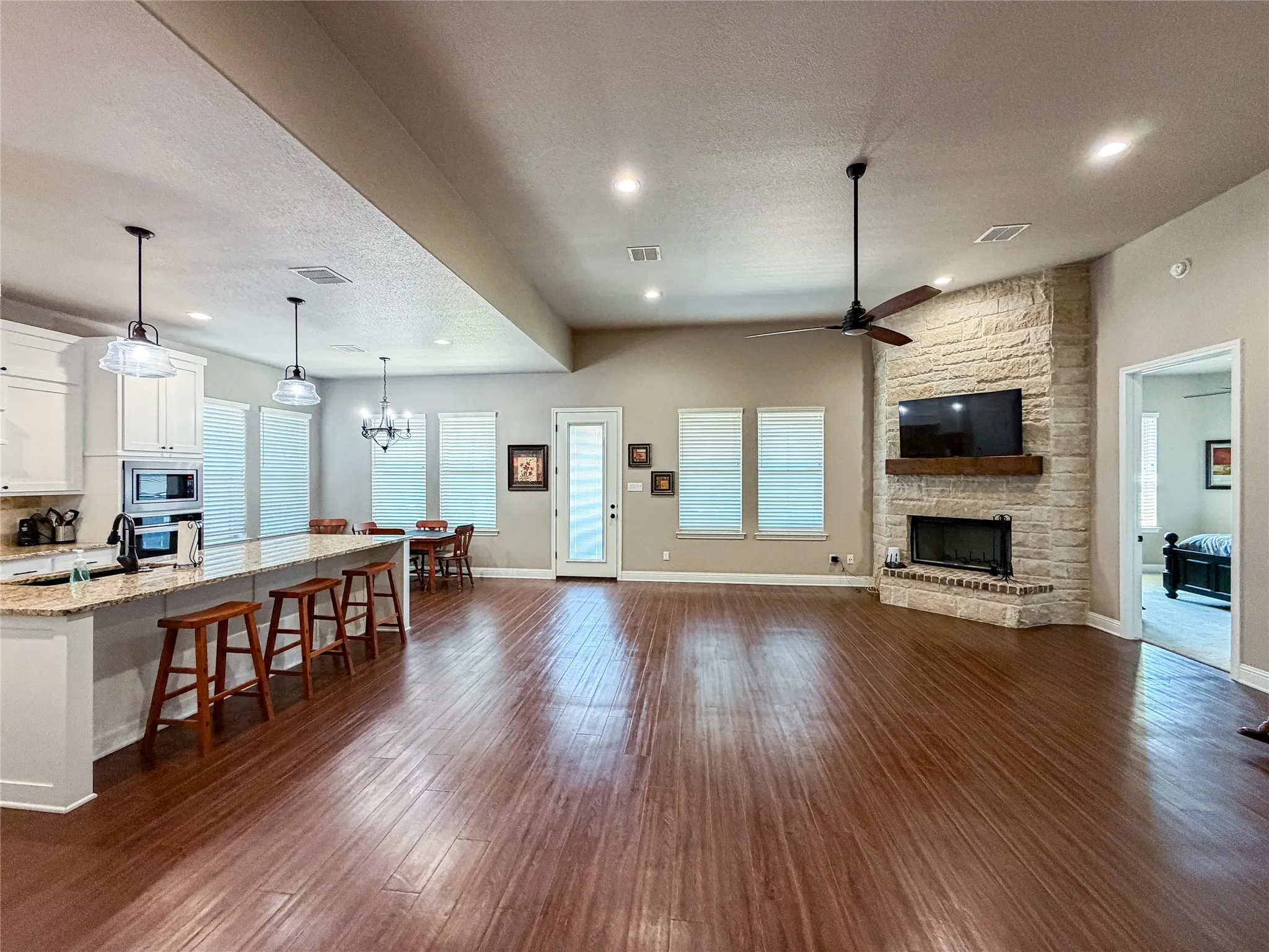 Single Family Residence For Sale in Wise County , 156 Windy Glen Drive, Decatur, Texas 76234, 3 Bedroom, 2 Bathroom, 2 Garage spaces, 2,243 Sqft, built in 2020, mls#21326208, Real Estate Agent in Decatur, Homes For Sale in Wise county, Homes For Sale in Decatur, Realtor in Decatur Texas, Real Estate Brokerage Independent Realty Texas, Luminita Cordes Realtor