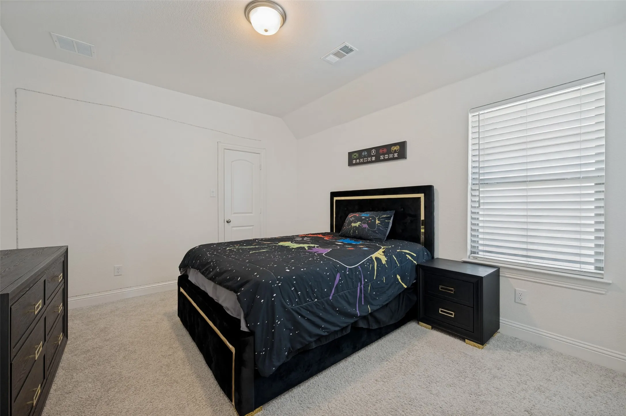 Upstairs bedroom