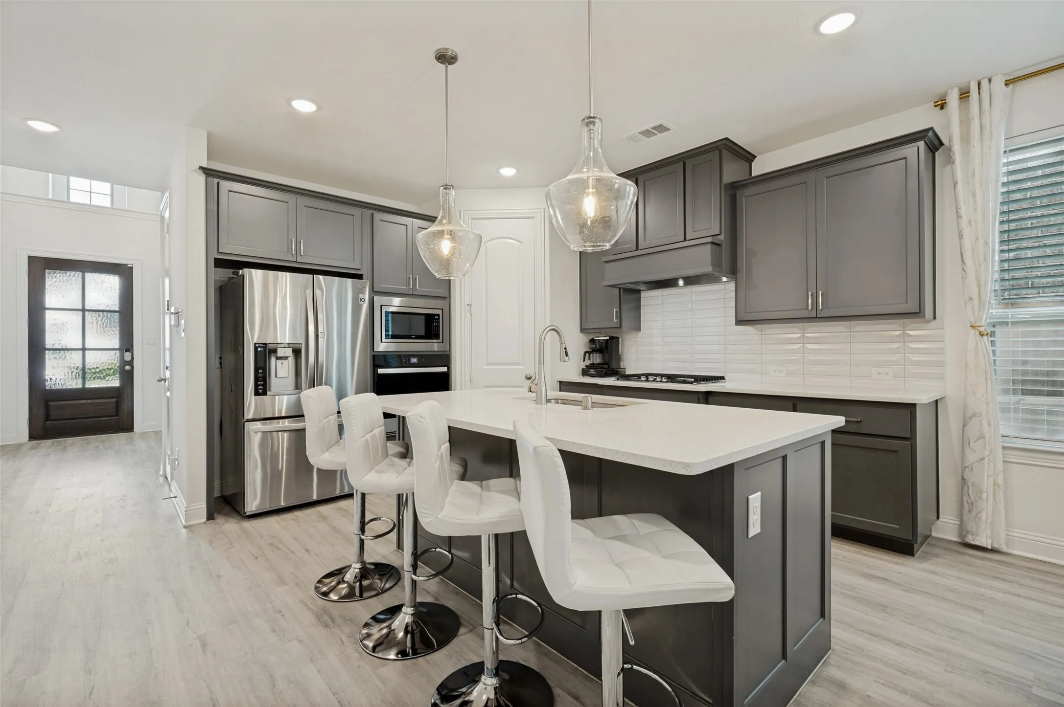Great cabinet space in the kitchen