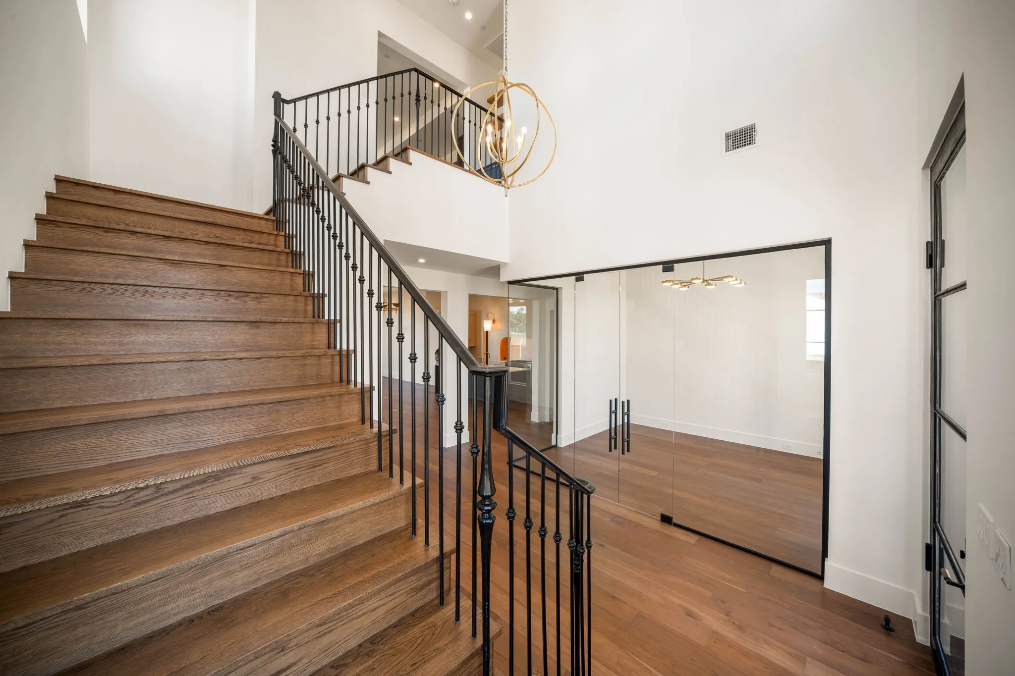 Single Family Residence For Sale in Tarrant County , 113 Murano Place, Southlake, Texas 76092, 5 Bedroom, 7 Bathroom, 2 Garage spaces, 4,635 Sqft, built in 2026, mls#21304041, Real Estate Agent in Southlake, Homes For Sale in Tarrant county, Homes For Sale in Southlake, Realtor in Southlake Texas, Real Estate Brokerage Independent Realty Texas, Luminita Cordes Realtor