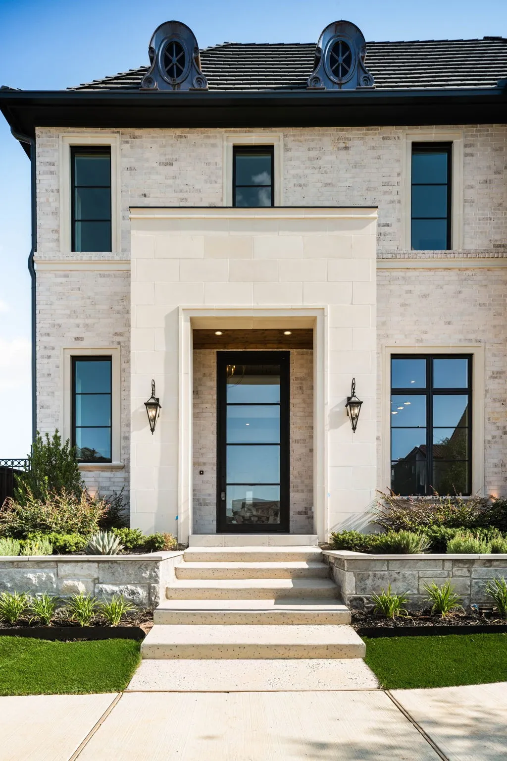 Single Family Residence For Sale in Tarrant County , 113 Murano Place, Southlake, Texas 76092, 5 Bedroom, 7 Bathroom, 2 Garage spaces, 4,635 Sqft, built in 2026, mls#21304041, Real Estate Agent in Southlake, Homes For Sale in Tarrant county, Homes For Sale in Southlake, Realtor in Southlake Texas, Real Estate Brokerage Independent Realty Texas, Luminita Cordes Realtor