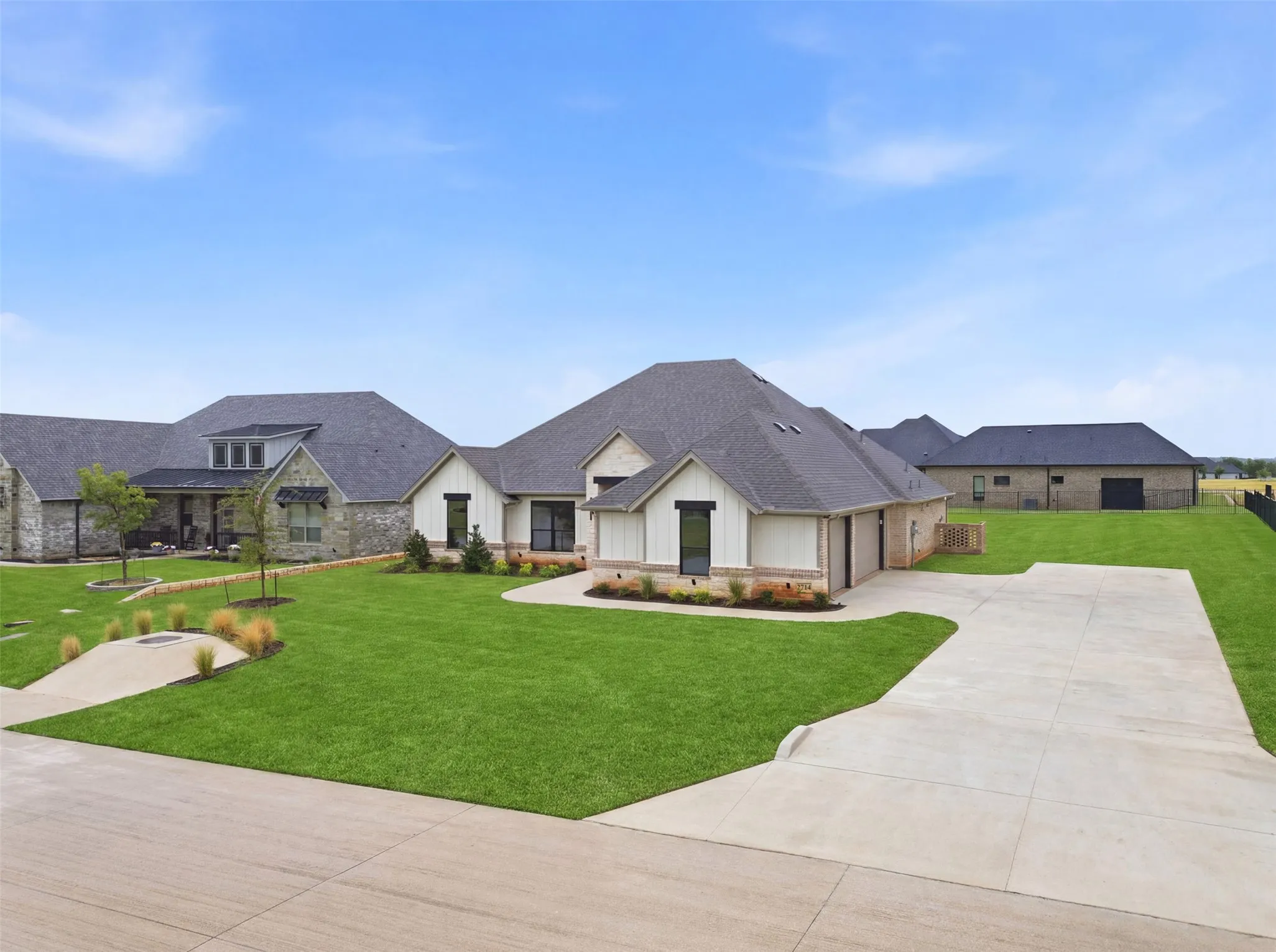 Single Family Residence For Sale in Hood County , 2714 Village Road, Granbury, Texas 76049, 4 Bedroom, 3 Bathroom, 3 Garage spaces, 2,515 Sqft, built in 2026, mls#21321100, Real Estate Agent in Granbury, Homes For Sale in Hood county, Homes For Sale in Granbury, Realtor in Granbury Texas, Real Estate Brokerage Independent Realty Texas, Luminita Cordes Realtor