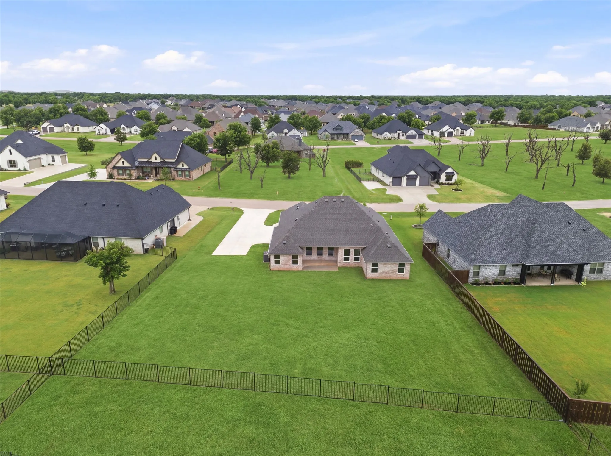Single Family Residence For Sale in Hood County , 2714 Village Road, Granbury, Texas 76049, 4 Bedroom, 3 Bathroom, 3 Garage spaces, 2,515 Sqft, built in 2026, mls#21321100, Real Estate Agent in Granbury, Homes For Sale in Hood county, Homes For Sale in Granbury, Realtor in Granbury Texas, Real Estate Brokerage Independent Realty Texas, Luminita Cordes Realtor