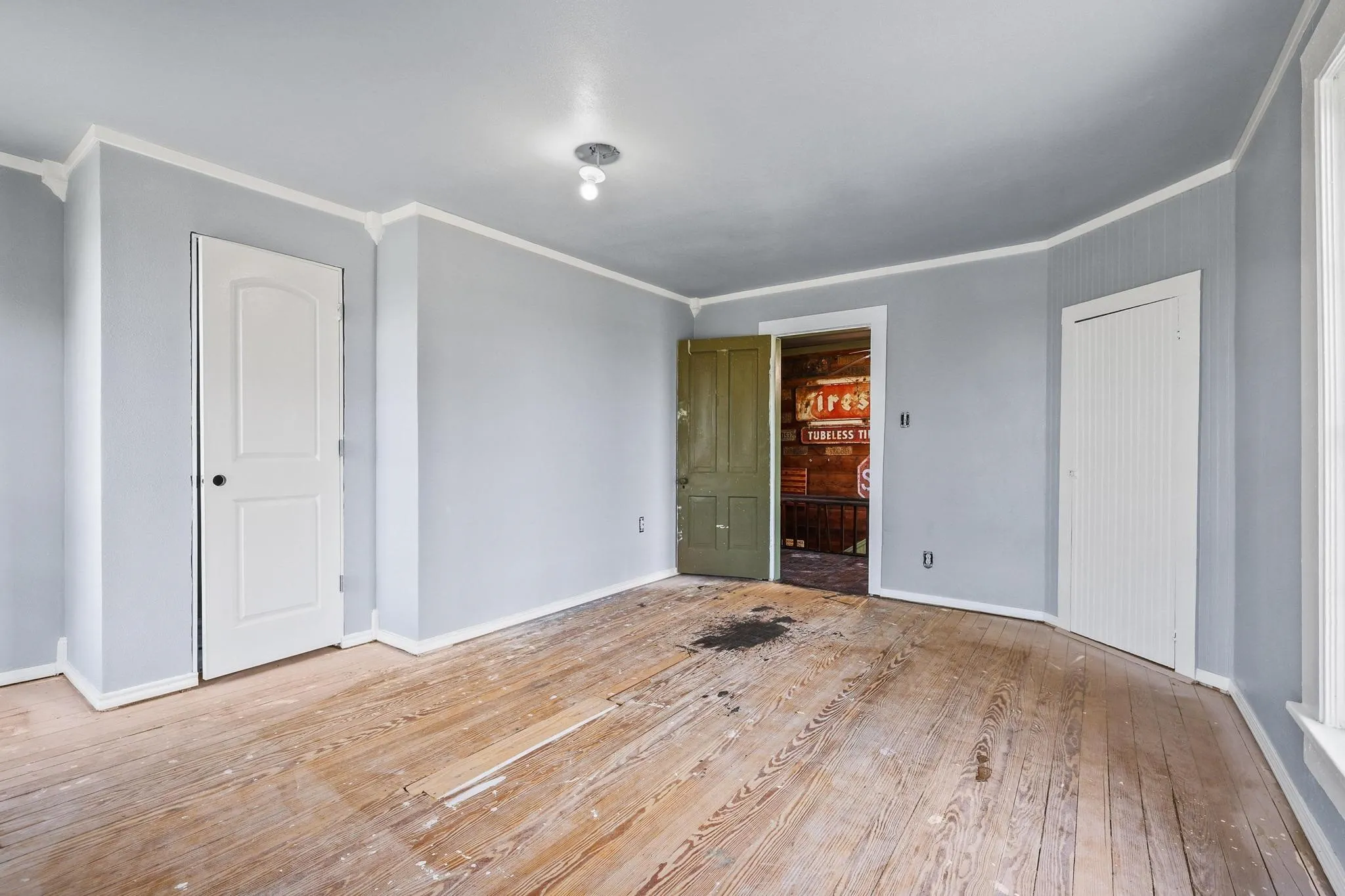 Upstairs Bedroom