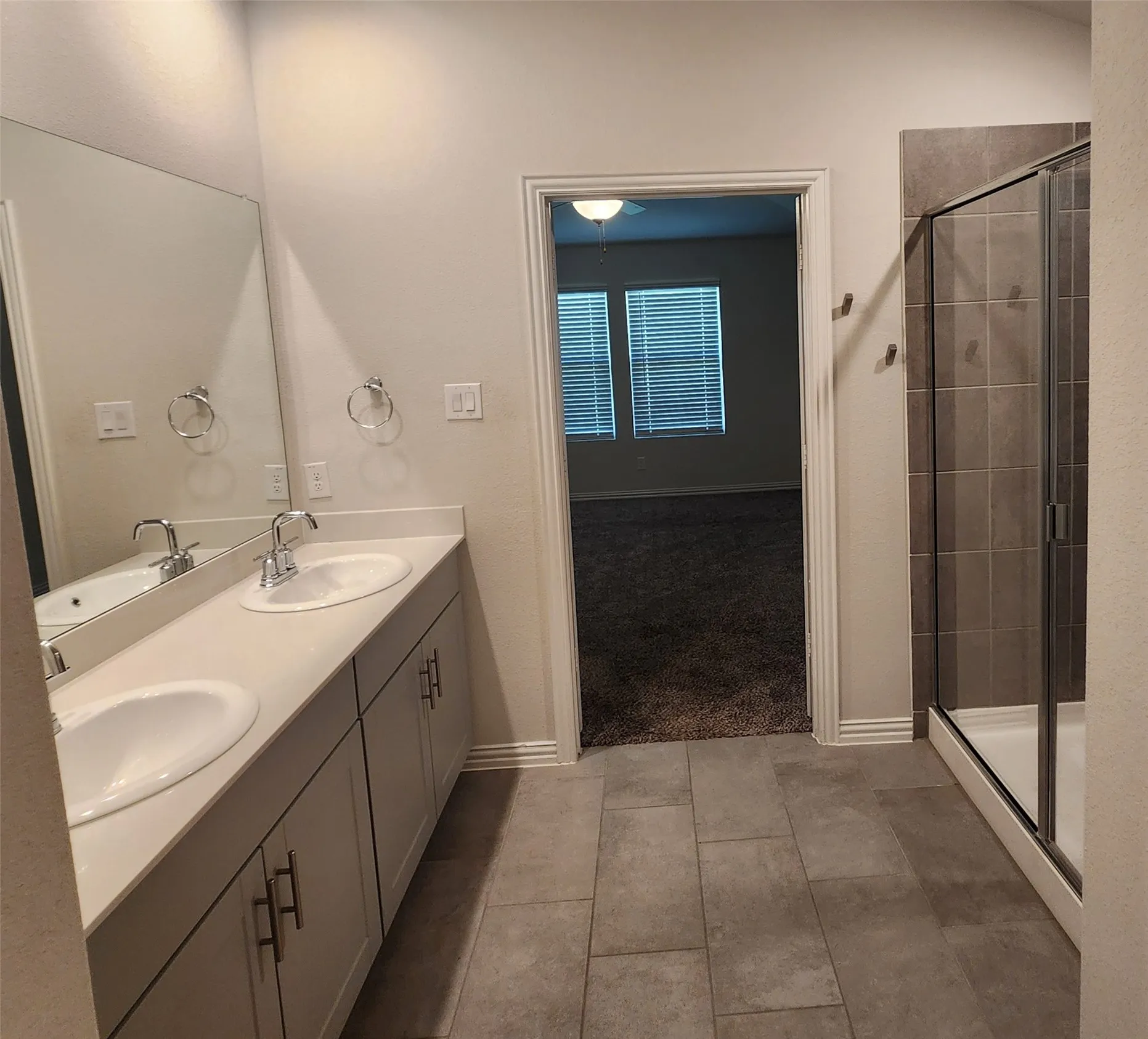 Single Family Residence For Sale in Tarrant County , 10628 Kootenai Street, Fort Worth, Texas 76179, 4 Bedroom, 3 Bathroom, 2 Garage spaces, 2,266 Sqft, built in 2021, mls#21330647, Real Estate Agent in Fort Worth, Homes For Sale in Tarrant county, Homes For Sale in Fort Worth, Realtor in Fort Worth Texas, Real Estate Brokerage Independent Realty Texas, Luminita Cordes Realtor