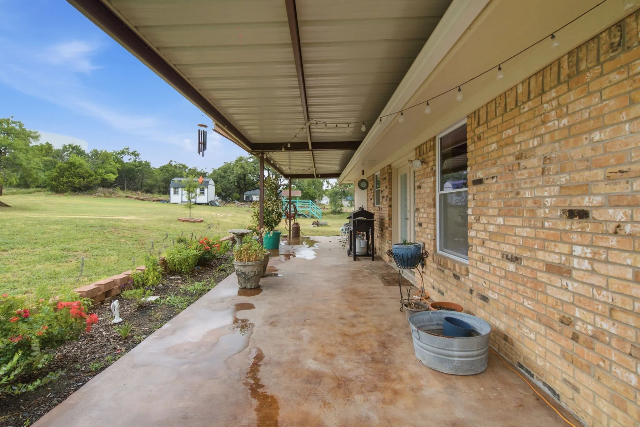 Single Family Residence For Sale in Parker County , 701 Van Winkle Street, Weatherford, Texas 76086, 3 Bedroom, 2 Bathroom, 1 Garage spaces, 1,016 Sqft, built in 1980, mls#21330919, Real Estate Agent in Weatherford, Homes For Sale in Parker county, Homes For Sale in Weatherford, Realtor in Weatherford Texas, Real Estate Brokerage Independent Realty Texas, Luminita Cordes Realtor