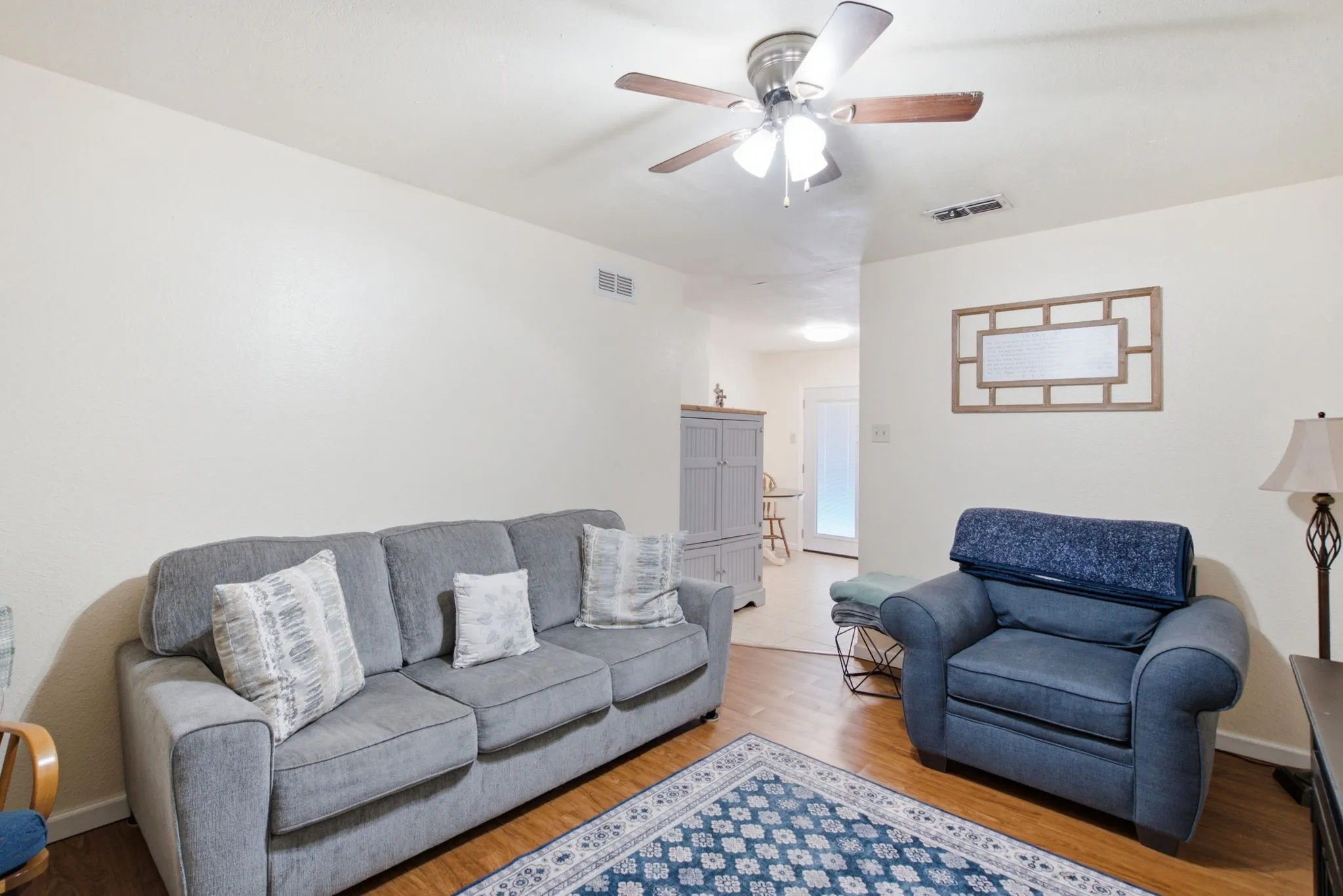 Single Family Residence For Sale in Parker County , 701 Van Winkle Street, Weatherford, Texas 76086, 3 Bedroom, 2 Bathroom, 1 Garage spaces, 1,016 Sqft, built in 1980, mls#21330919, Real Estate Agent in Weatherford, Homes For Sale in Parker county, Homes For Sale in Weatherford, Realtor in Weatherford Texas, Real Estate Brokerage Independent Realty Texas, Luminita Cordes Realtor
