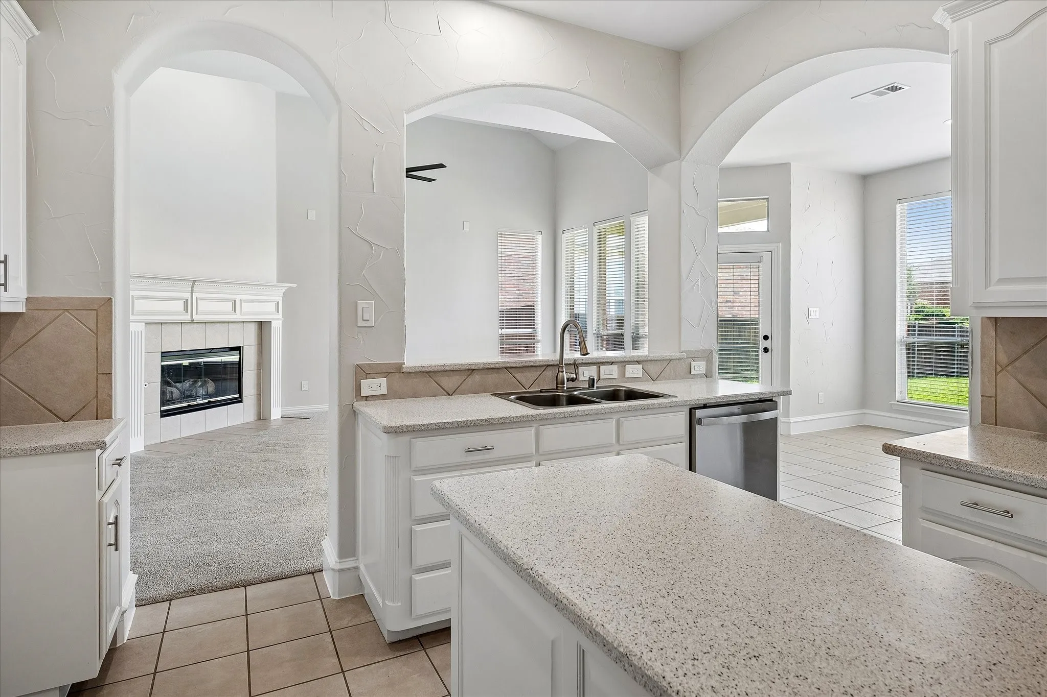 Single Family Residence For Rent in Denton County , 1604 Morning Dove Court, Carrollton, Texas 75007, 4 Bedroom, 4 Bathroom, 3 Garage spaces, 3,811 Sqft, built in 2003, mls#21329871, Real Estate Agent in Carrollton, Homes For Rent in Denton county, Homes For Rent in Carrollton, Realtor in Carrollton Texas, Real Estate Brokerage Independent Realty Texas, Luminita Cordes Realtor