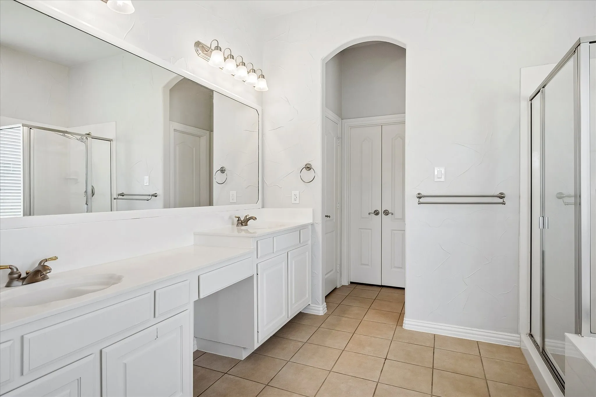 Single Family Residence For Rent in Denton County , 1604 Morning Dove Court, Carrollton, Texas 75007, 4 Bedroom, 4 Bathroom, 3 Garage spaces, 3,811 Sqft, built in 2003, mls#21329871, Real Estate Agent in Carrollton, Homes For Rent in Denton county, Homes For Rent in Carrollton, Realtor in Carrollton Texas, Real Estate Brokerage Independent Realty Texas, Luminita Cordes Realtor