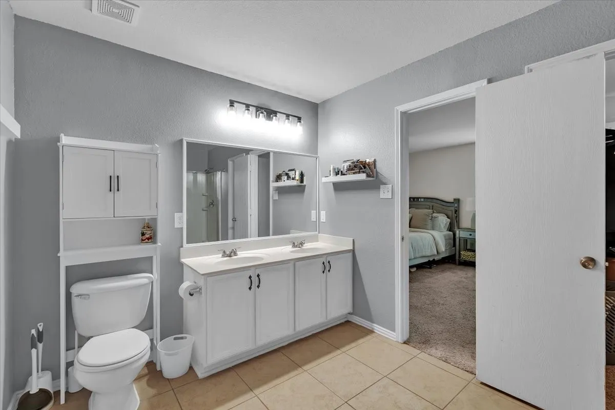 Single Family Residence For Rent in Collin County , 1110 Caroline Drive, Princeton, Texas 75407, 3 Bedroom, 3 Bathroom, 2 Garage spaces, 2,234 Sqft, built in 2005, mls#21332200, Real Estate Agent in Princeton, Homes For Rent in Collin county, Homes For Rent in Princeton, Realtor in Princeton Texas, Real Estate Brokerage Independent Realty Texas, Luminita Cordes Realtor