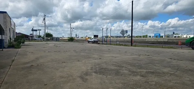Improved Land For Sale in Denton County , 1404 N Stemmons, Sanger, Texas 76266, 0, 0, Garage spaces, 0 Sqft, built in 1960, Price $624,900, mls#21329969, Real Estate Agent in Sanger, Homes For Sale in Denton county, Homes For Sale in Sanger, Realtor in Sanger Texas, Real Estate Brokerage Independent Realty Texas, Luminita Cordes Realtor