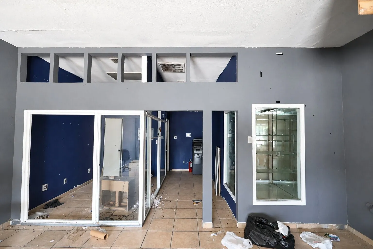 Industrial For Sale in Tarrant County , 3153 N Beach Street, Fort Worth, Texas 76111, 0, 0, Garage spaces, 0 Sqft, built in 1981, mls#21330923, Real Estate Agent in Fort Worth, Homes For Sale in Tarrant county, Homes For Sale in Fort Worth, Realtor in Fort Worth Texas, Real Estate Brokerage Independent Realty Texas, Luminita Cordes Realtor