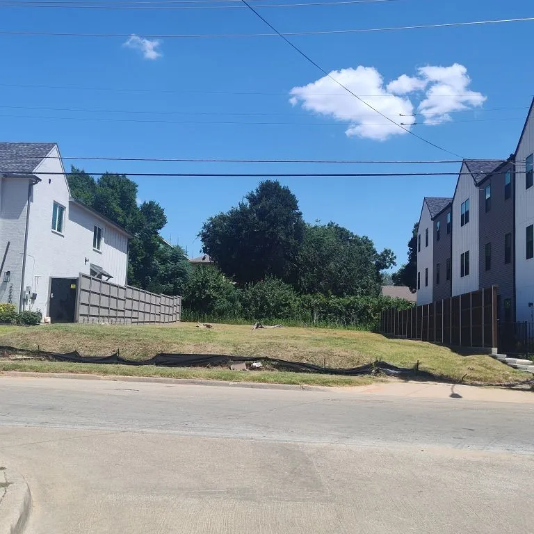 Unimproved Land For Sale in Dallas County , 2170 Lovedale Avenue, Dallas, Texas 75235, 0, 0, Garage spaces, 0 Sqft, built in 1948, Price $550,000, mls#21332198, Real Estate Agent in Dallas, Homes For Sale in Dallas county, Homes For Sale in Dallas, Realtor in Dallas Texas, Real Estate Brokerage Independent Realty Texas, Luminita Cordes Realtor