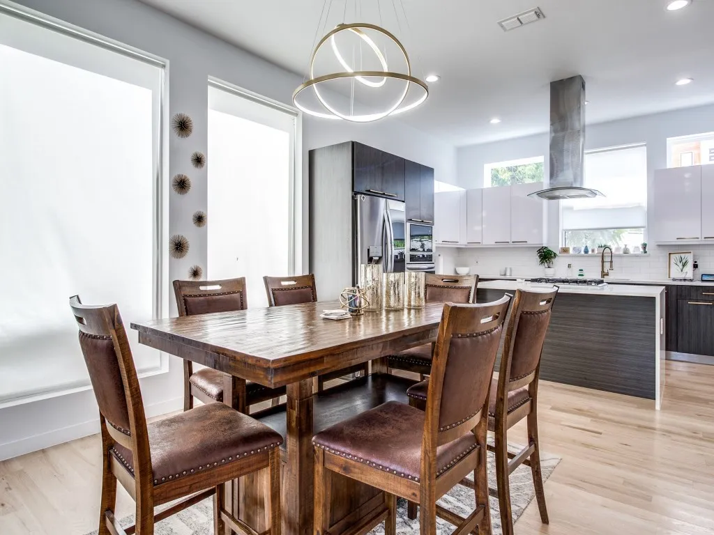 Townhouse For Sale in Dallas County , 4223 Munger Avenue, Dallas, Texas 75204, 3 Bedroom, 4 Bathroom, 2 Garage spaces, 1,978 Sqft, built in 2020, Price $640,000, mls#21332152, Real Estate Agent in Dallas, Homes For Sale in Dallas county, Homes For Sale in Dallas, Realtor in Dallas Texas, Real Estate Brokerage Independent Realty Texas, Luminita Cordes Realtor