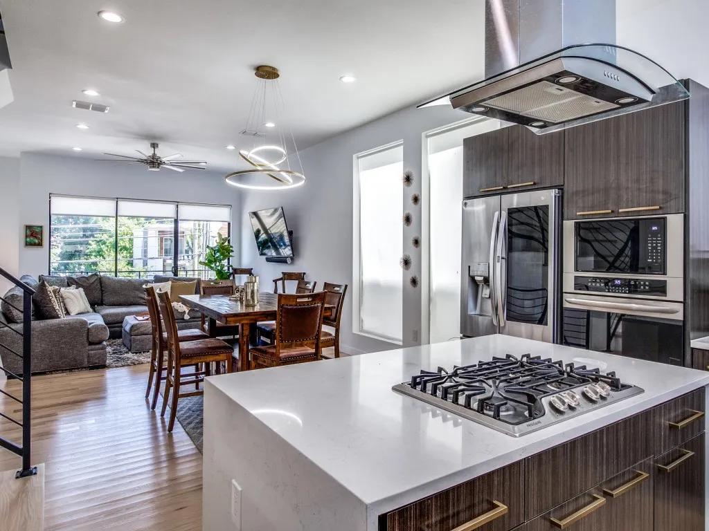Townhouse For Sale in Dallas County , 4223 Munger Avenue, Dallas, Texas 75204, 3 Bedroom, 4 Bathroom, 2 Garage spaces, 1,978 Sqft, built in 2020, Price $640,000, mls#21332152, Real Estate Agent in Dallas, Homes For Sale in Dallas county, Homes For Sale in Dallas, Realtor in Dallas Texas, Real Estate Brokerage Independent Realty Texas, Luminita Cordes Realtor