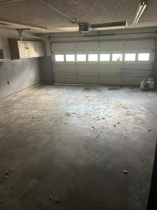 Single Family Residence For Sale in Dallas County , 208 Connie Drive, De Soto, Texas 75115, 3 Bedroom, 2 Bathroom, 2 Garage spaces, 1,927 Sqft, built in 1974, mls#21306969, Real Estate Agent in De Soto, Homes For Sale in Dallas county, Homes For Sale in De Soto, Realtor in De Soto Texas, Real Estate Brokerage Independent Realty Texas, Luminita Cordes Realtor
