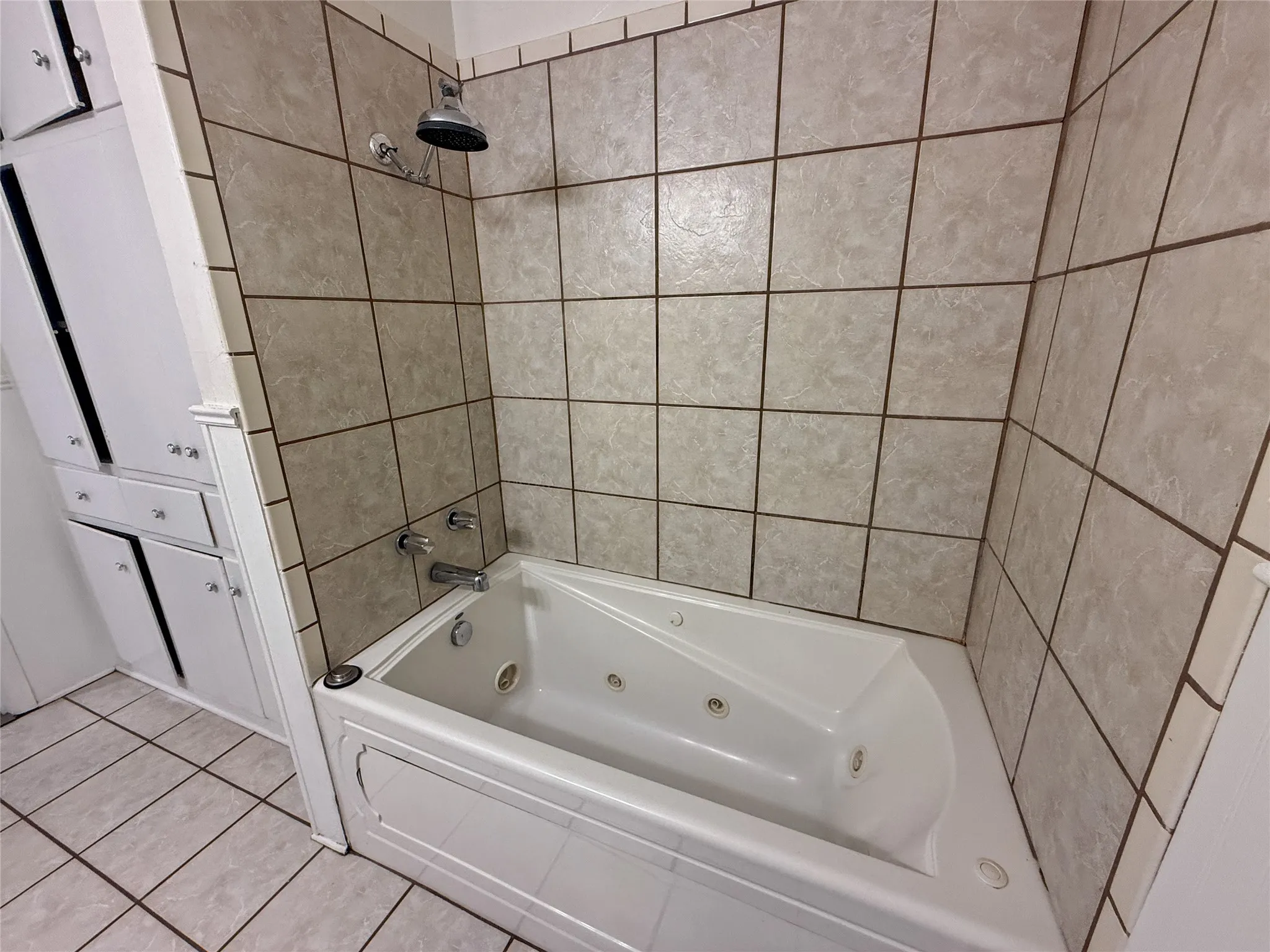 Single Family Residence For Sale in Hopkins County , 604 Lee Street, Sulphur Springs, Texas 75482, 3 Bedroom, 2 Bathroom, Garage spaces, 1,720 Sqft, built in 1961, mls#21332229, Real Estate Agent in Sulphur Springs, Homes For Sale in Hopkins county, Homes For Sale in Sulphur Springs, Realtor in Sulphur Springs Texas, Real Estate Brokerage Independent Realty Texas, Luminita Cordes Realtor