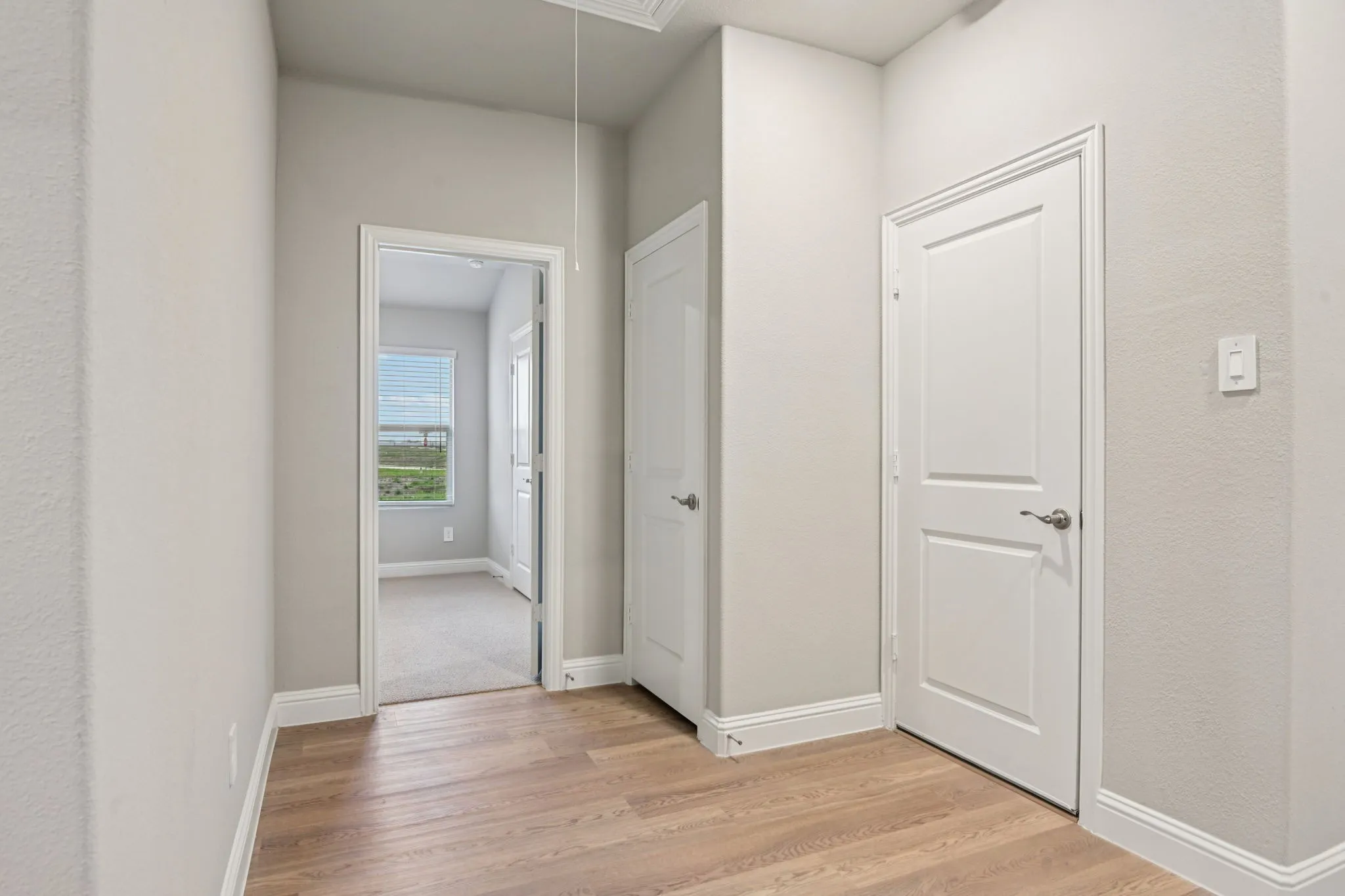  Photo is not of the actual home, but is an inspirational photo of builder’s model home and may depict options, furnishings, and/or decorator features that are not included.
