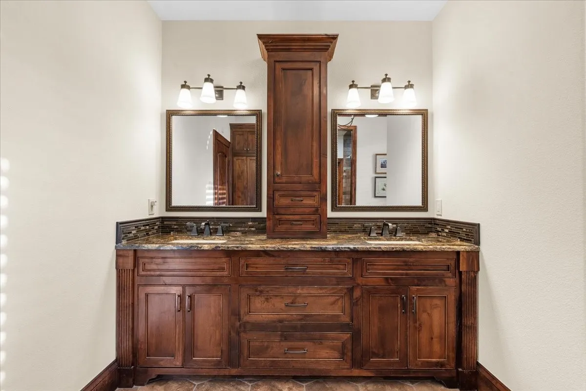 Double sinks
