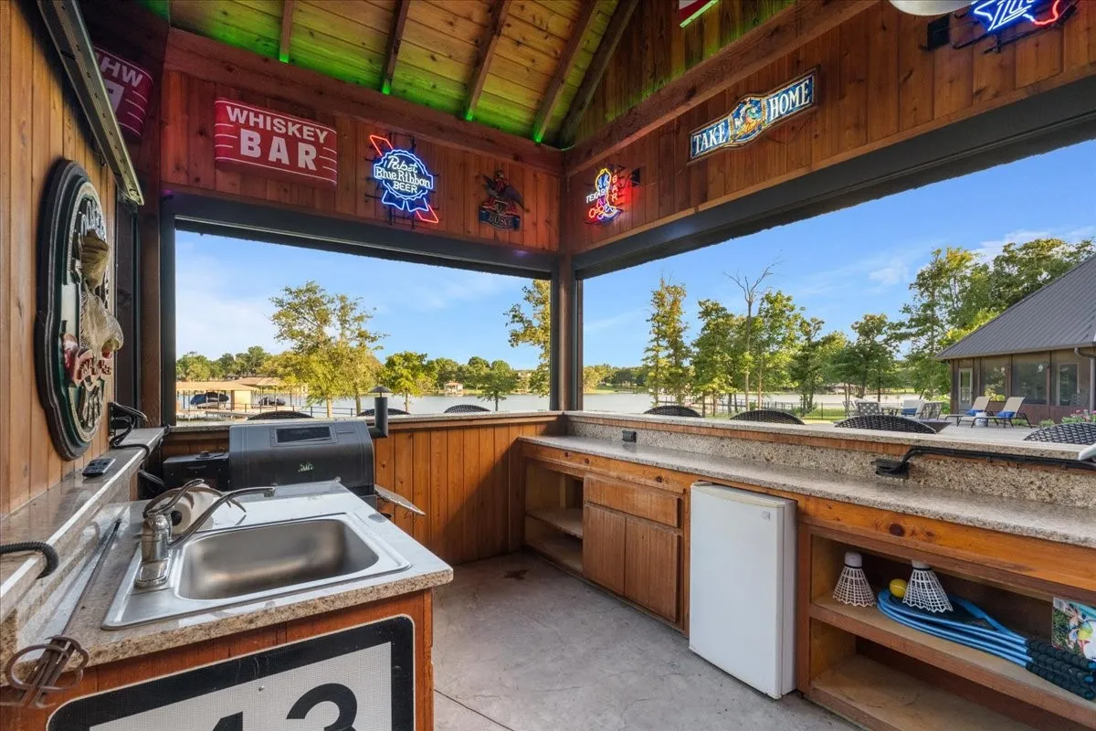 Tiki hut has automatic screens when not in use