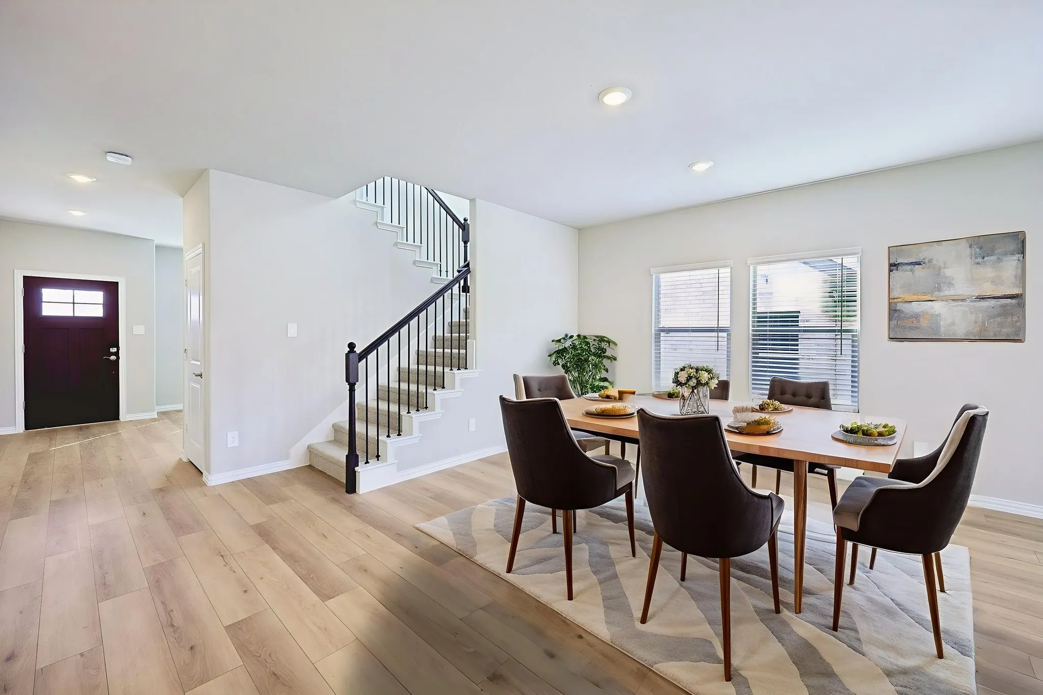  Photo is not of the actual home, but is an inspirational photo of builder’s model home and may depict options, furnishings, and/or decorator features that are not included.
