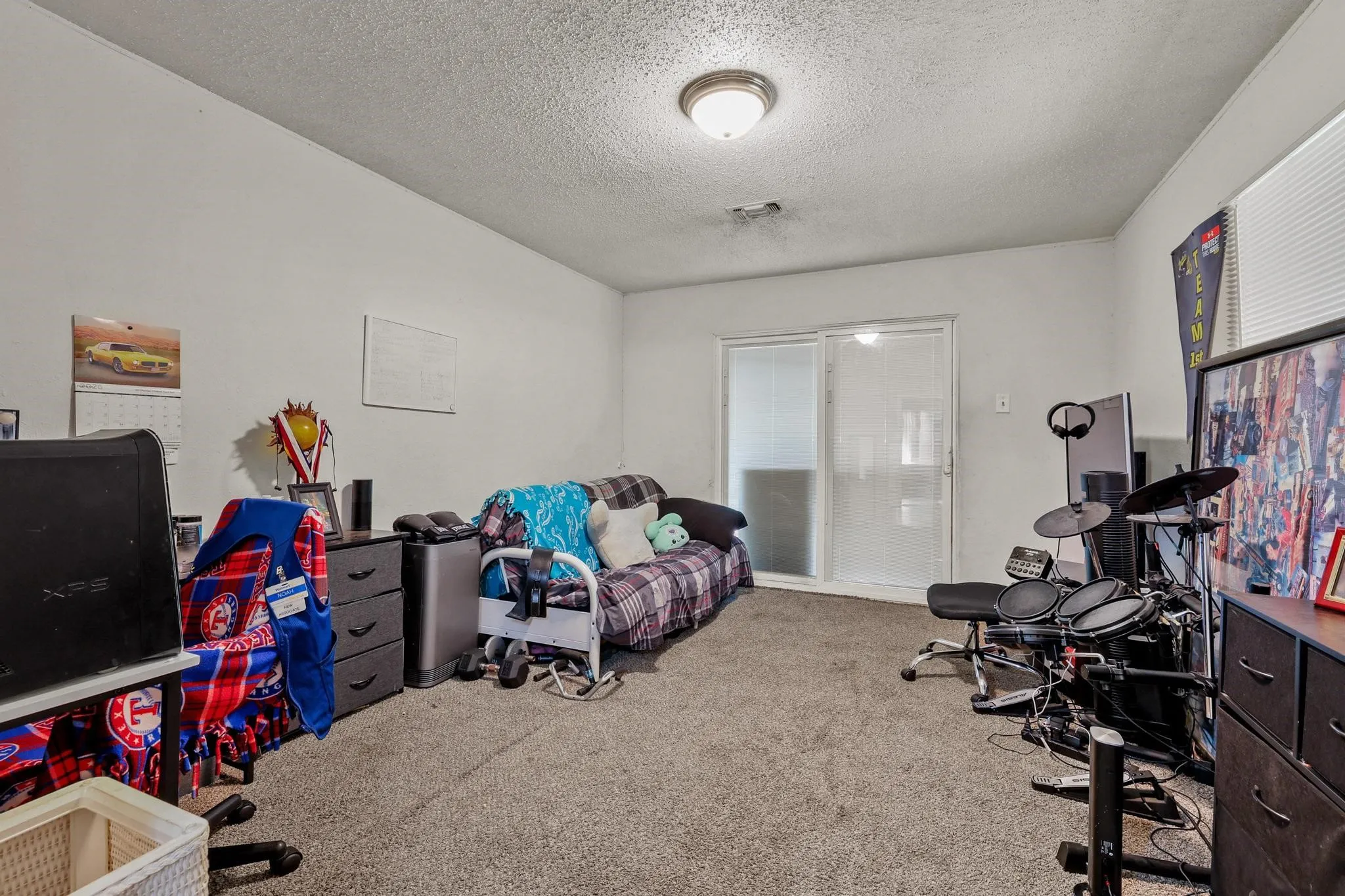Single Family Residence For Sale in Grayson County , 612 E Monterey Street, Denison, Texas 75021, 4 Bedrooms, 1 Bathroom, Garage spaces, 1,120 Sqft, built in 1954, Price $125,000, mls#21332287, Real Estate Agent in Denison, Homes For Sale in Grayson county, Homes For Sale in Denison, Realtor in Denison Texas, Real Estate Brokerage Independent Realty Texas, Luminita Cordes Realtor