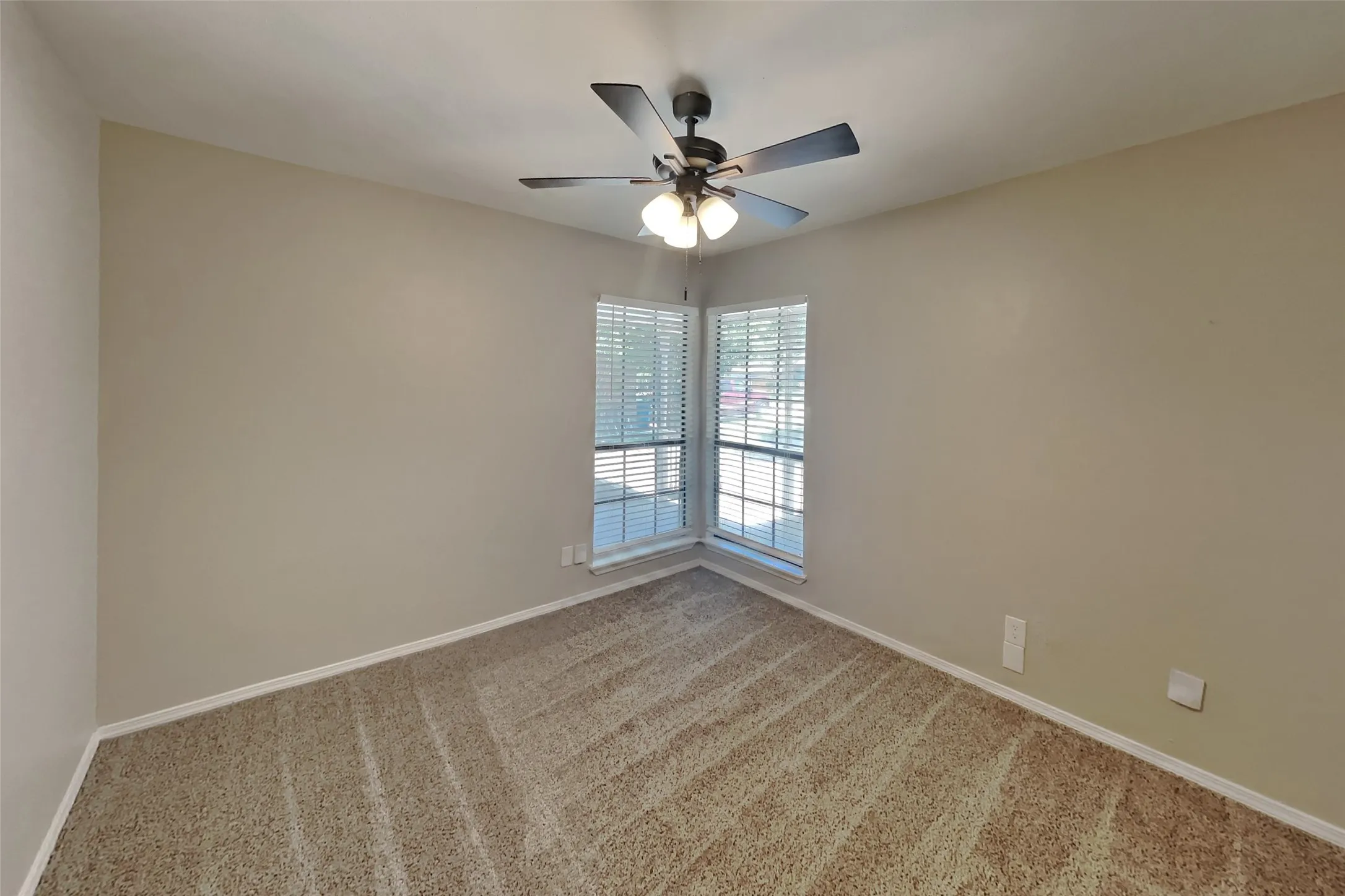 Single Family Residence For Rent in Denton County , 4212 Driscoll Drive, The Colony, Texas 75056, 3 Bedroom, 2 Bathroom, 2 Garage spaces, 1,548 Sqft, built in 1984, mls#21332290, Real Estate Agent in The Colony, Homes For Rent in Denton county, Homes For Rent in The Colony, Realtor in The Colony Texas, Real Estate Brokerage Independent Realty Texas, Luminita Cordes Realtor
