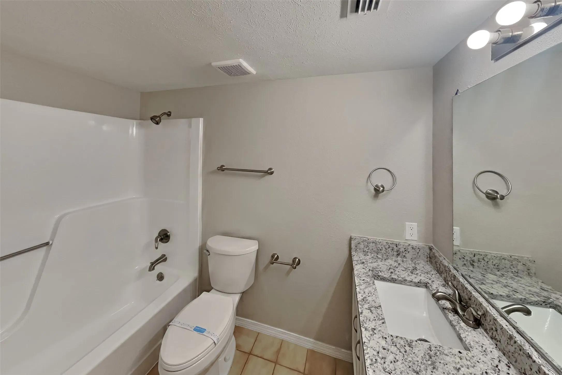 Single Family Residence For Rent in Denton County , 4212 Driscoll Drive, The Colony, Texas 75056, 3 Bedroom, 2 Bathroom, 2 Garage spaces, 1,548 Sqft, built in 1984, mls#21332290, Real Estate Agent in The Colony, Homes For Rent in Denton county, Homes For Rent in The Colony, Realtor in The Colony Texas, Real Estate Brokerage Independent Realty Texas, Luminita Cordes Realtor