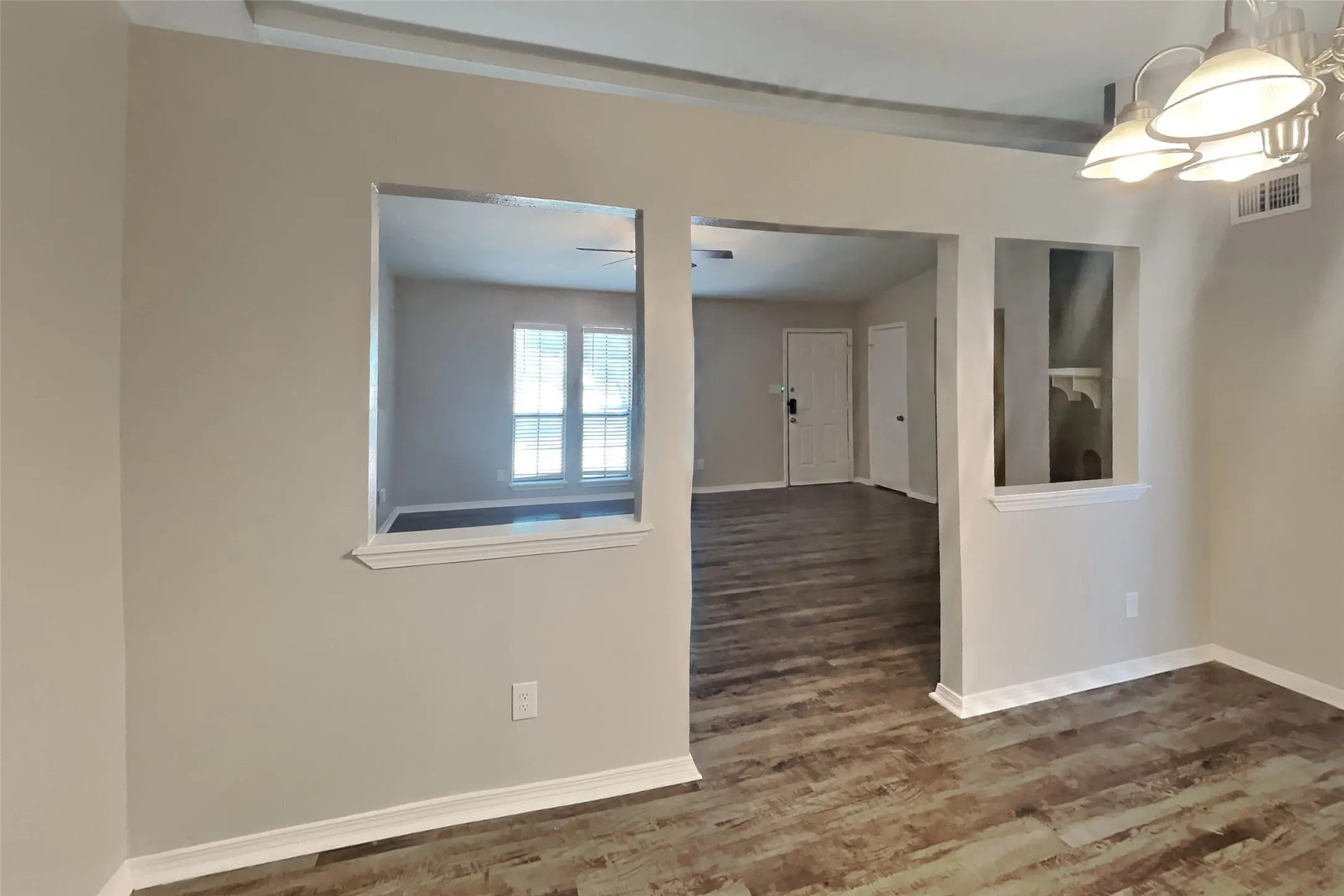 Single Family Residence For Rent in Denton County , 4212 Driscoll Drive, The Colony, Texas 75056, 3 Bedroom, 2 Bathroom, 2 Garage spaces, 1,548 Sqft, built in 1984, mls#21332290, Real Estate Agent in The Colony, Homes For Rent in Denton county, Homes For Rent in The Colony, Realtor in The Colony Texas, Real Estate Brokerage Independent Realty Texas, Luminita Cordes Realtor