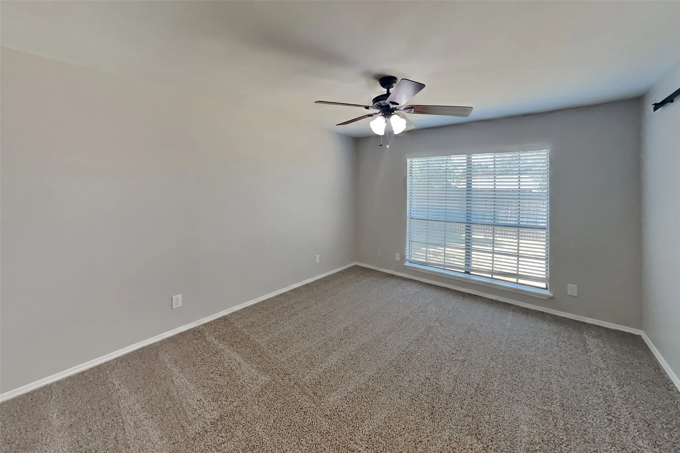 Single Family Residence For Rent in Denton County , 4212 Driscoll Drive, The Colony, Texas 75056, 3 Bedroom, 2 Bathroom, 2 Garage spaces, 1,548 Sqft, built in 1984, mls#21332290, Real Estate Agent in The Colony, Homes For Rent in Denton county, Homes For Rent in The Colony, Realtor in The Colony Texas, Real Estate Brokerage Independent Realty Texas, Luminita Cordes Realtor