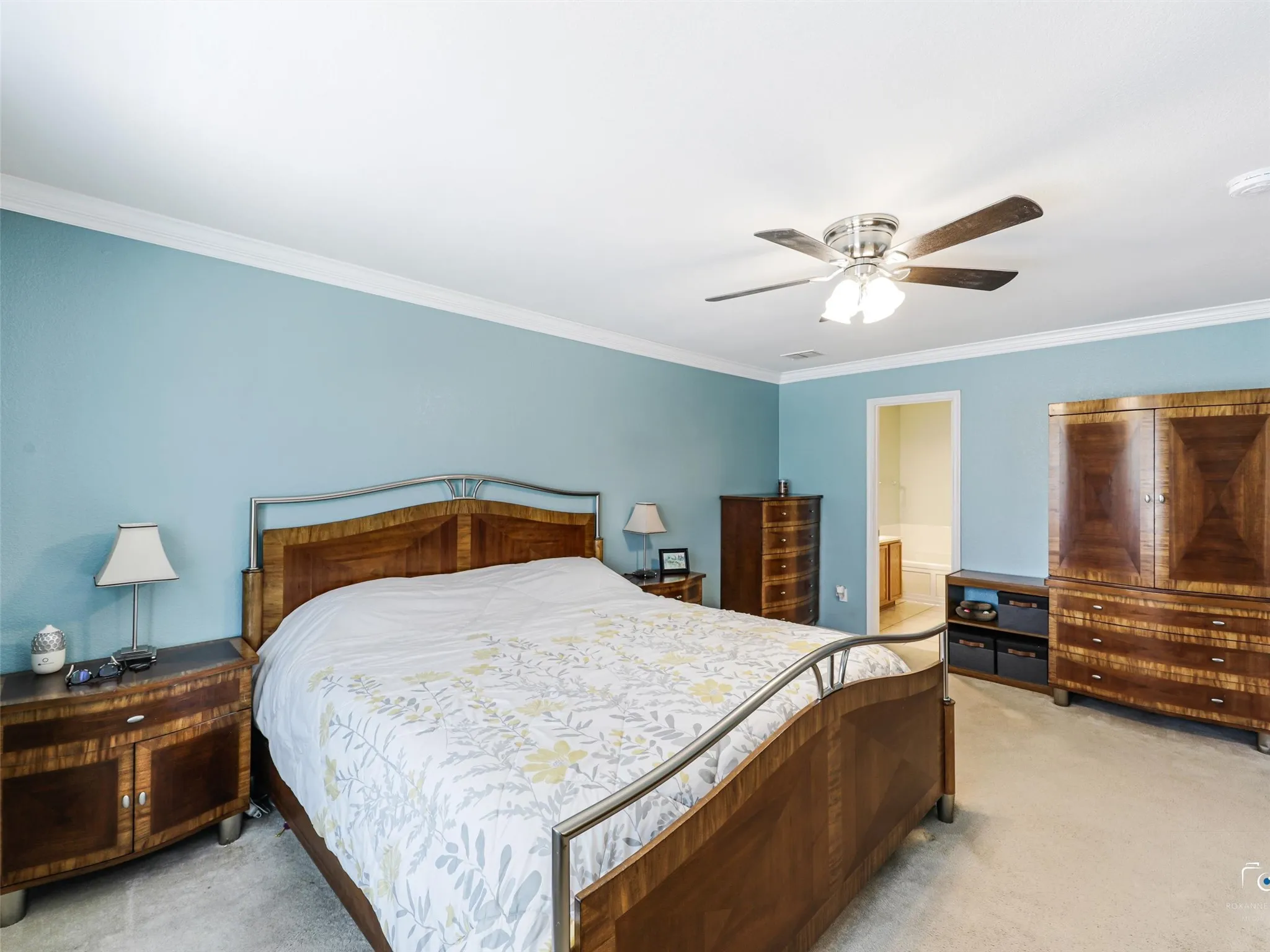 Single Family Residence For Sale in Grayson County , 1609 Timberline Lane, Sherman, Texas 75092, 5 Bedroom, 3 Bathroom, 2 Garage spaces, 2,515 Sqft, built in 2003, mls#21329172, Real Estate Agent in Sherman, Homes For Sale in Grayson county, Homes For Sale in Sherman, Realtor in Sherman Texas, Real Estate Brokerage Independent Realty Texas, Luminita Cordes Realtor