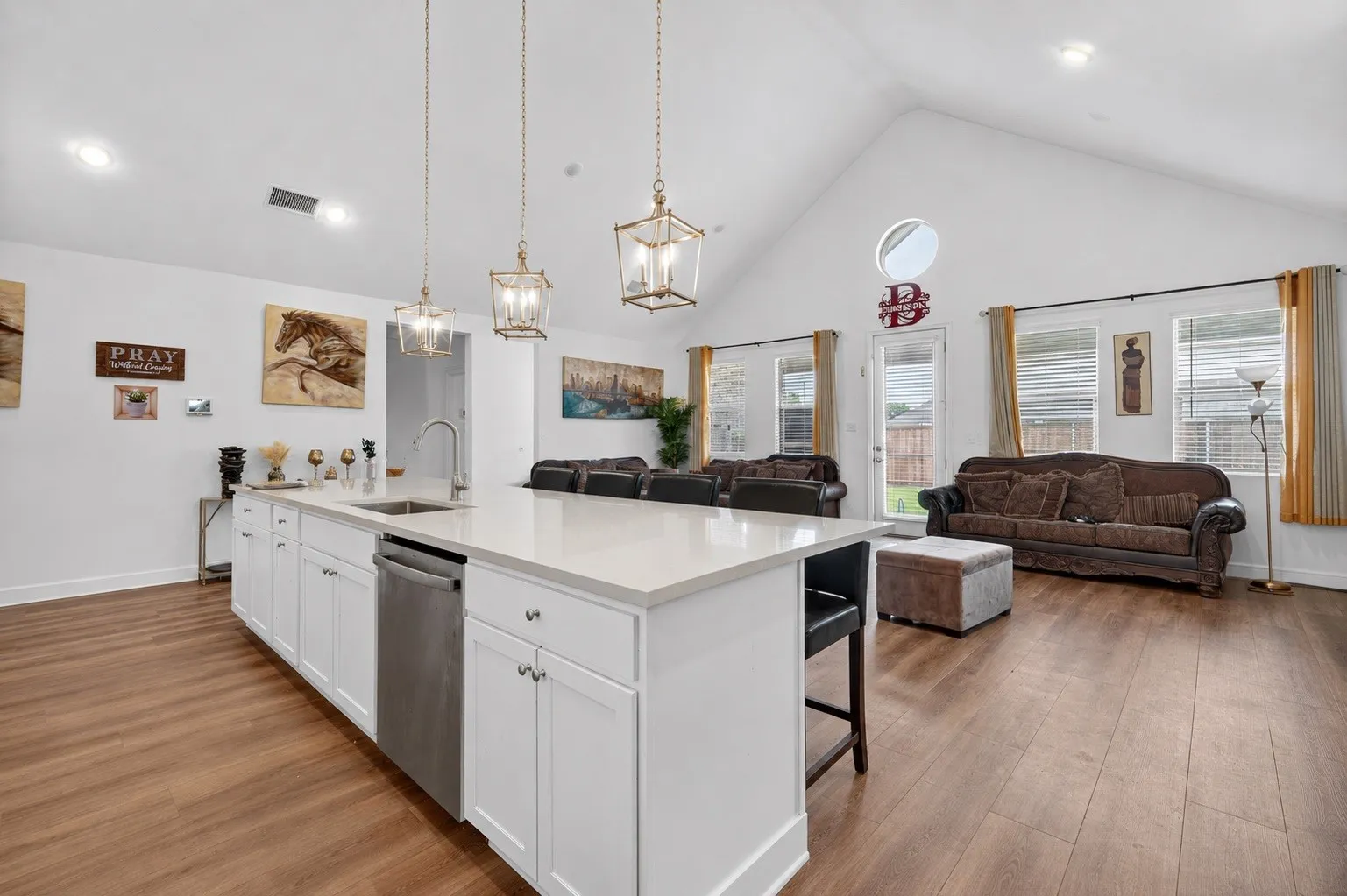 Single Family Residence For Sale in Kaufman County , 1316 Parkdale Street, Forney, Texas 75126, 5 Bedrooms, 4 Bathrooms, 2 Garage spaces, 3,219 Sqft, built in 2024, Price $435,000, mls#21331195, Real Estate Agent in Forney, Homes For Sale in Kaufman county, Homes For Sale in Forney, Realtor in Forney Texas, Real Estate Brokerage Independent Realty Texas, Luminita Cordes Realtor