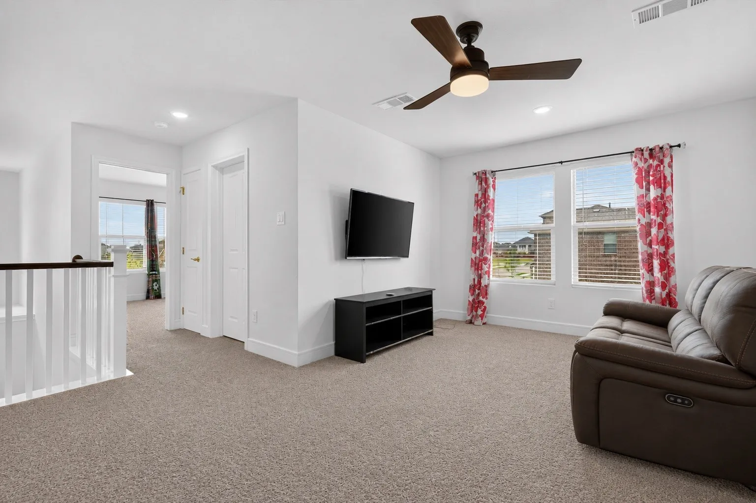 Single Family Residence For Sale in Kaufman County , 1316 Parkdale Street, Forney, Texas 75126, 5 Bedrooms, 4 Bathrooms, 2 Garage spaces, 3,219 Sqft, built in 2024, Price $435,000, mls#21331195, Real Estate Agent in Forney, Homes For Sale in Kaufman county, Homes For Sale in Forney, Realtor in Forney Texas, Real Estate Brokerage Independent Realty Texas, Luminita Cordes Realtor