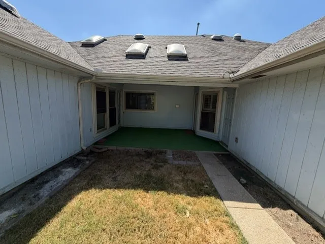 Single Family Residence For Rent in Collin County , 3504 Hilltop Lane, Plano, Texas 75023, 4 Bedroom, 2 Bathroom, 2 Garage spaces, 2,061 Sqft, built in 1983, mls#21332299, Real Estate Agent in Plano, Homes For Rent in Collin county, Homes For Rent in Plano, Realtor in Plano Texas, Real Estate Brokerage Independent Realty Texas, Luminita Cordes Realtor